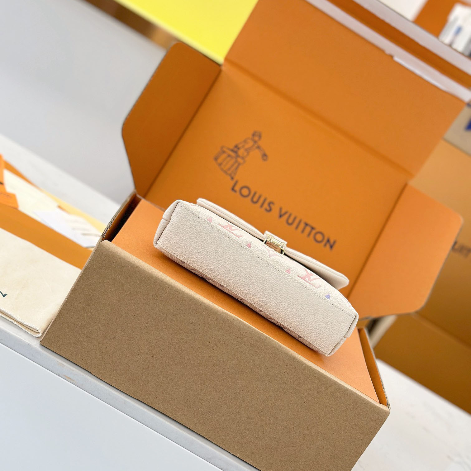 Louis Vuitton Nano Madeleine M25596 - DesignerGu