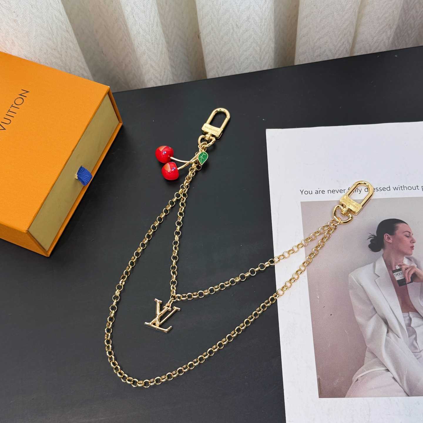 Louis Vuitton LV x TM Cerise Bag Chain S00   M02598 - DesignerGu
