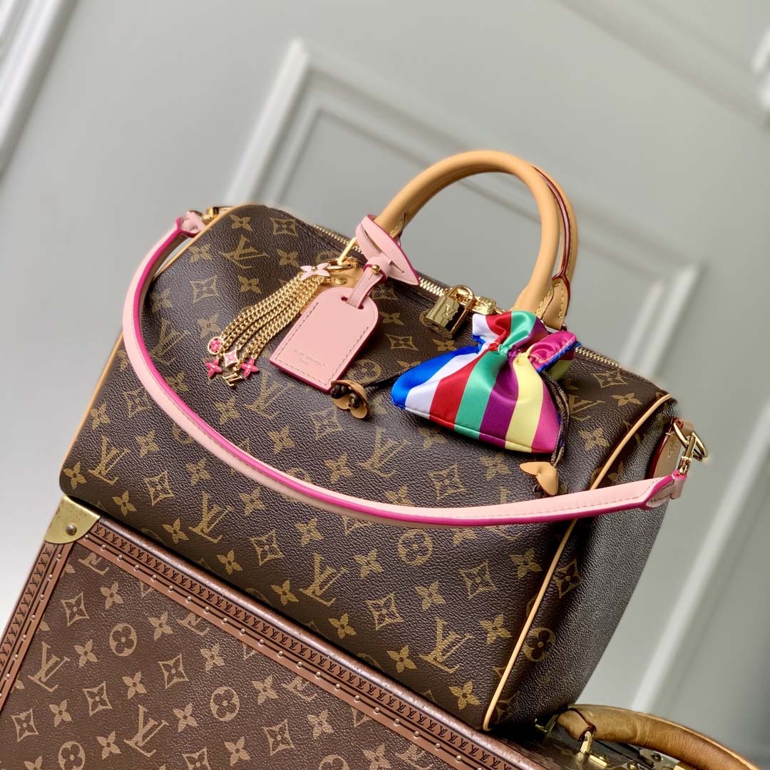 Louis Vuitton Speedy Soft 30   M26498 - DesignerGu