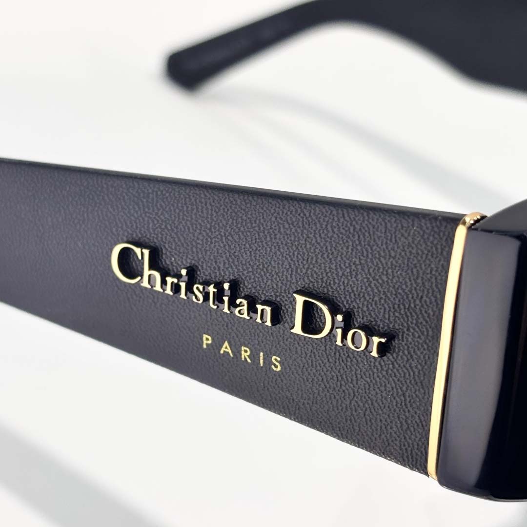 Dior DiorOmbre S1F - DesignerGu