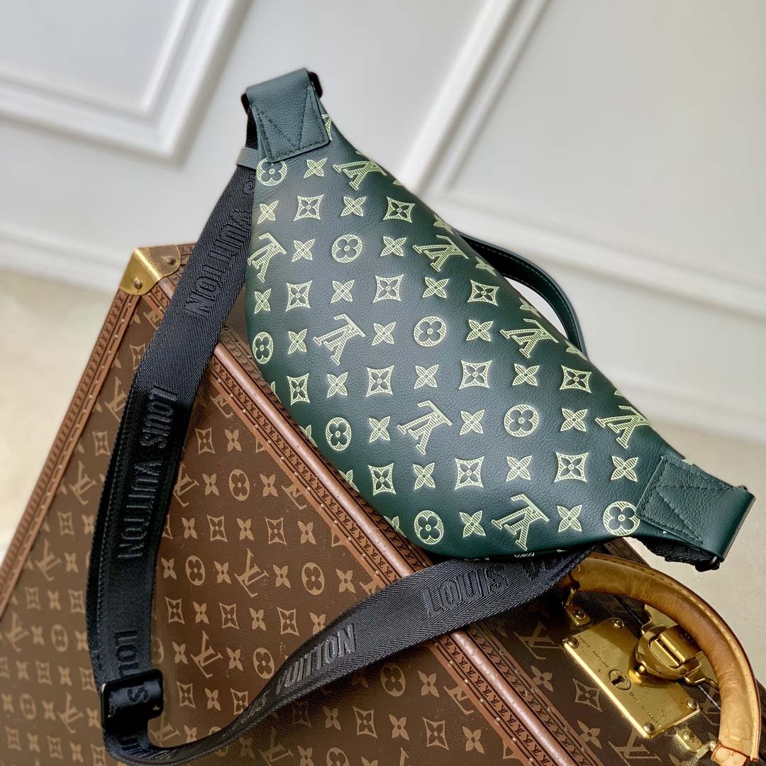 Louis Vuitton Rush Bumbag Monogram Shadow   M27153 - DesignerGu