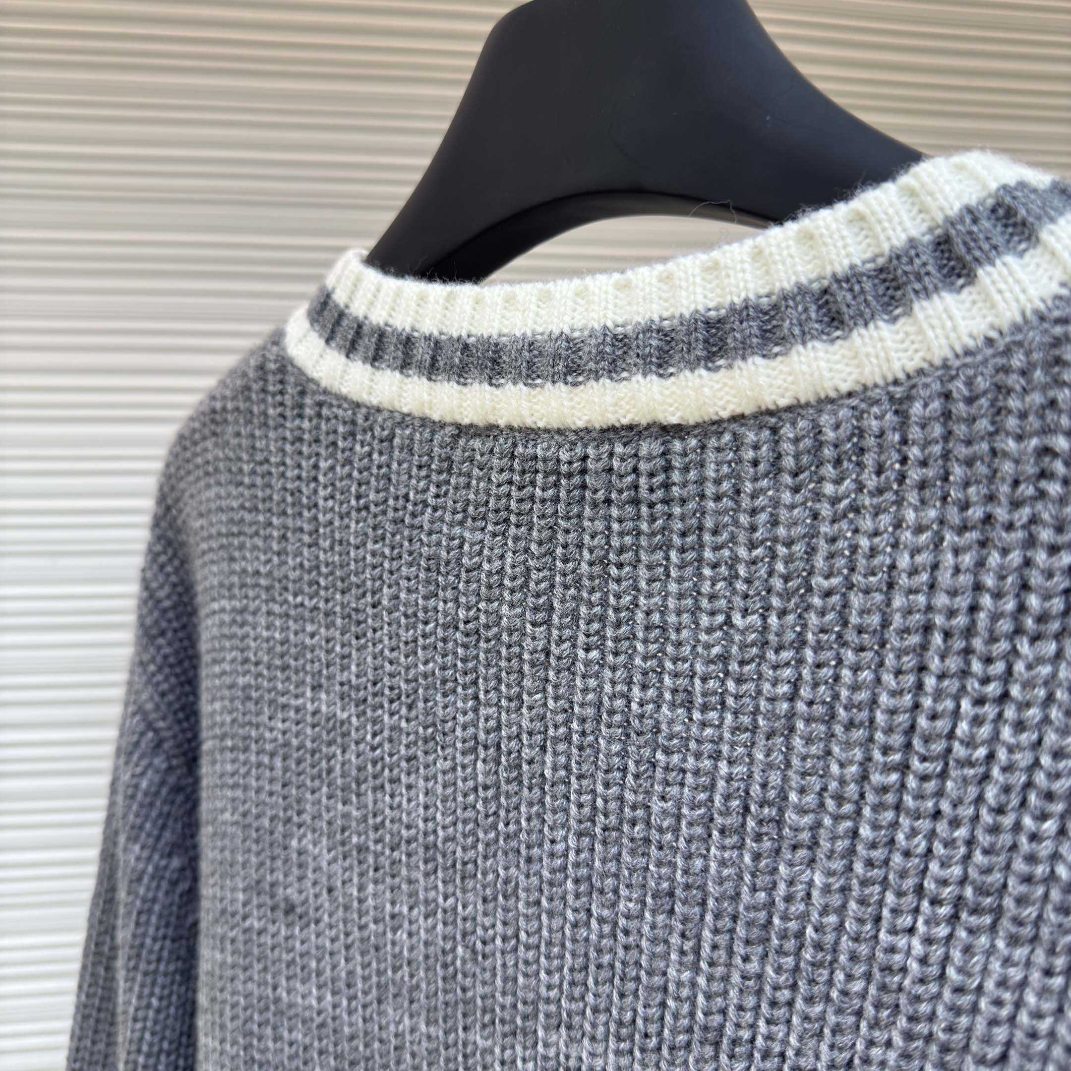 Miu Miu Wool And Cashmere V-neck Sweater - DesignerGu