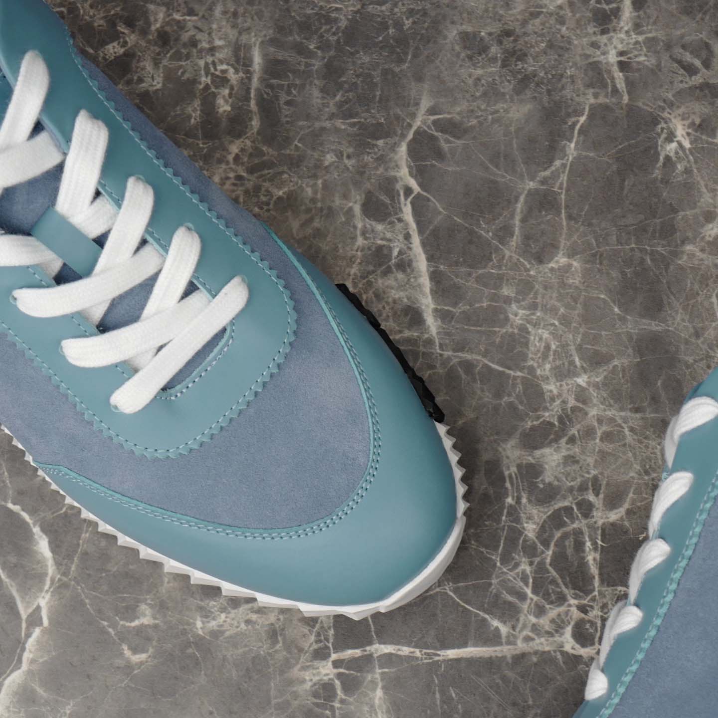 Hermes Bouncing Sneaker - DesignerGu