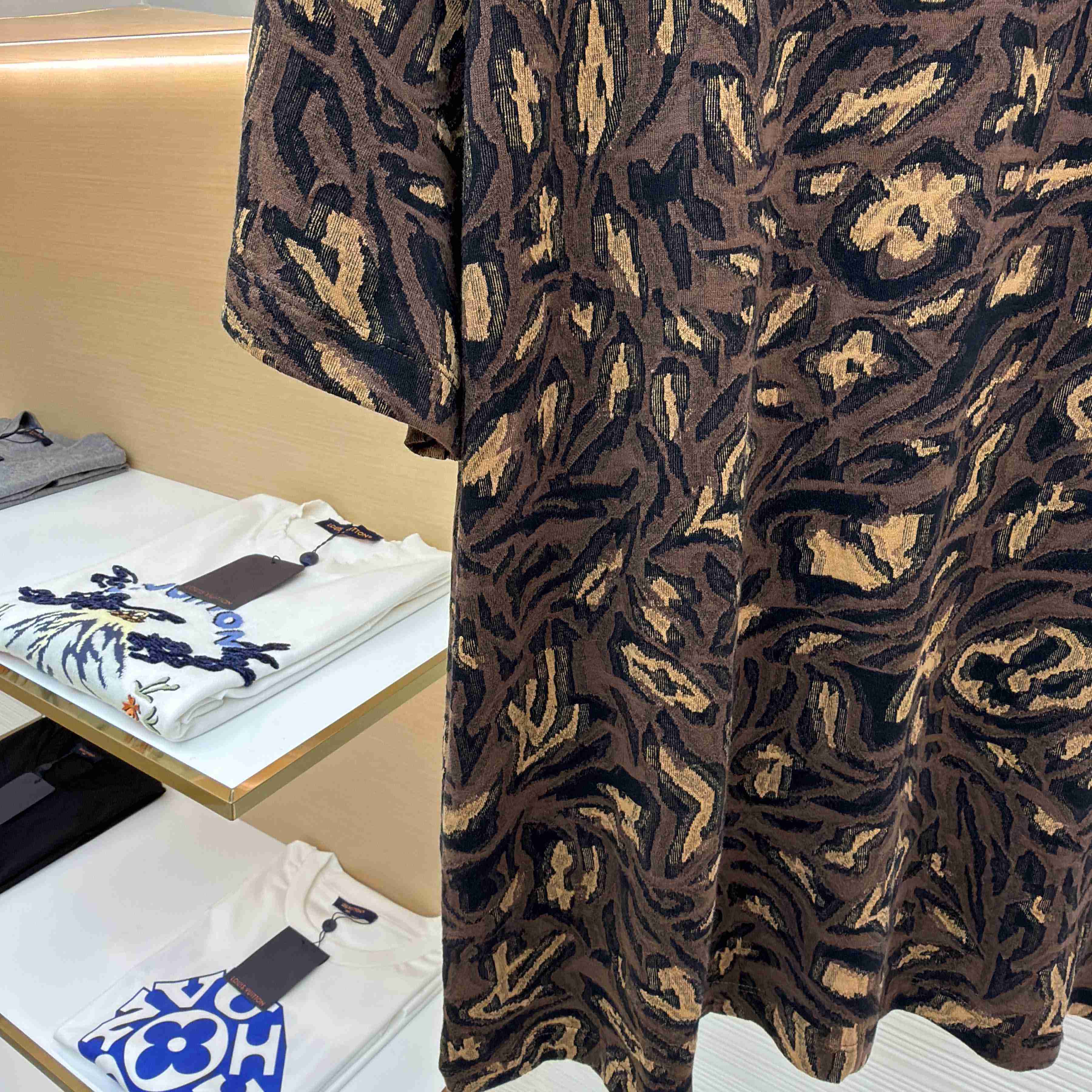 Louis Vuitton Jacquard T-Shirt   1AIMK7 - DesignerGu