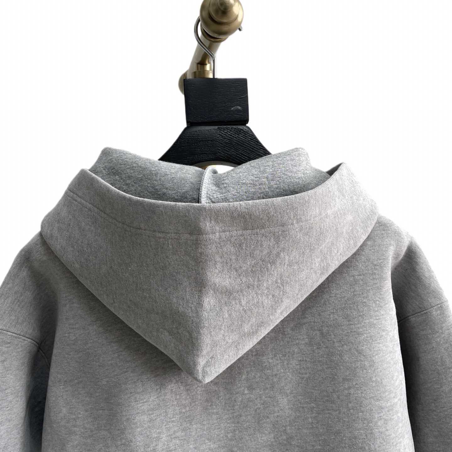 Miu Miu Logo-appliqué Cotton Hoodie     80002 - DesignerGu