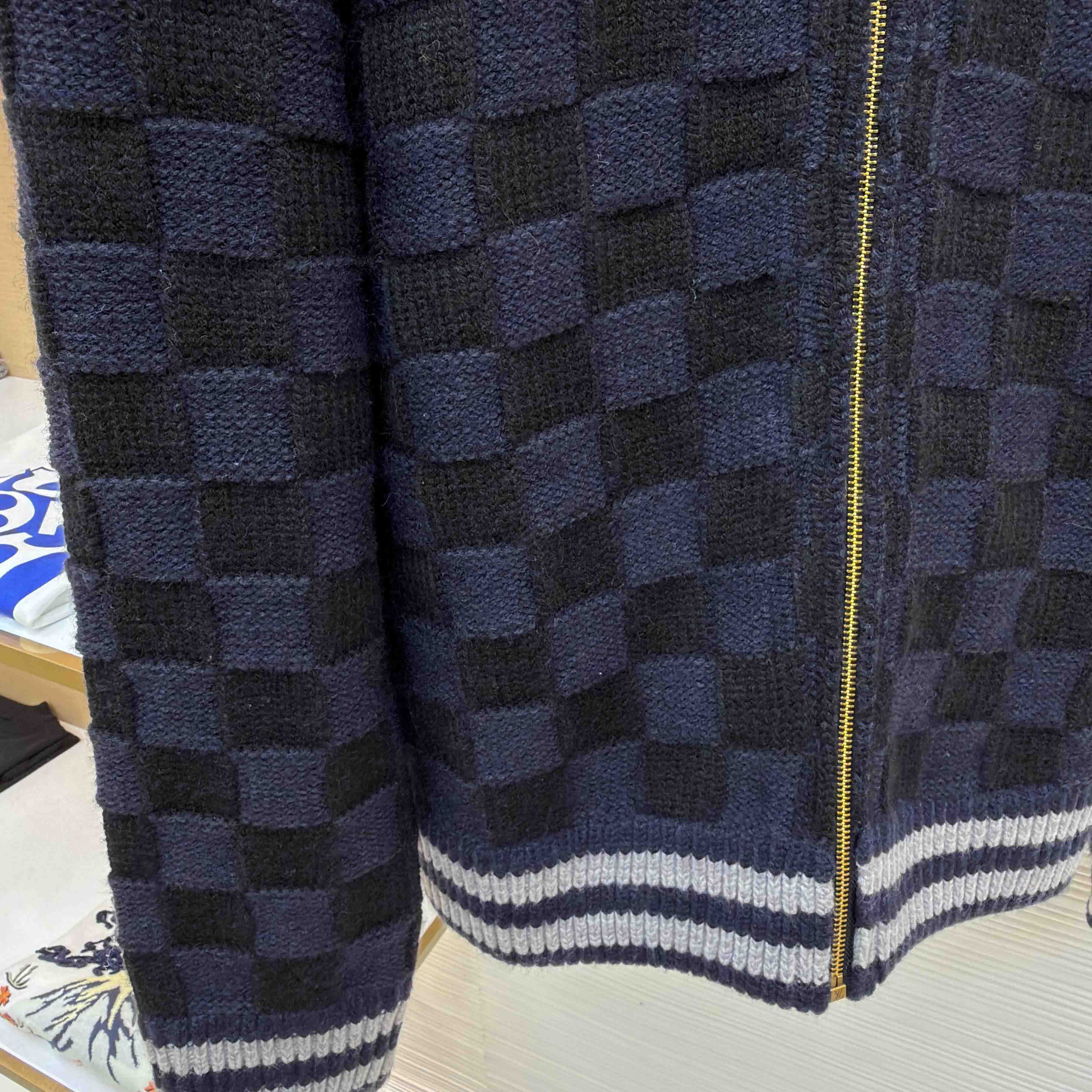 Louis Vuitton Damier Knit Blouson   1AJBVQ - DesignerGu