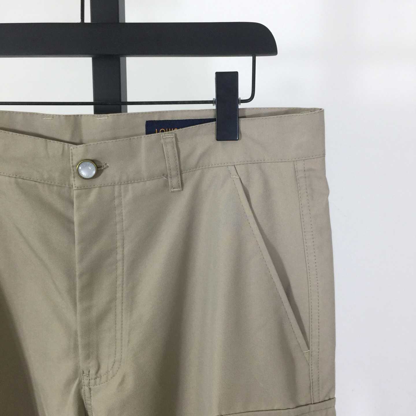 Louis Vuitton Signature Cargo Pants - DesignerGu