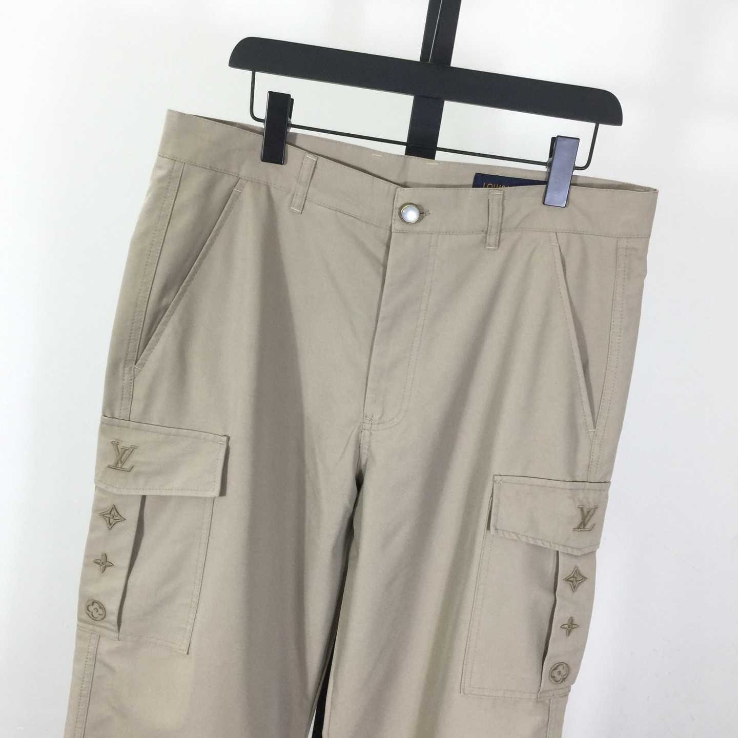 Louis Vuitton Signature Cargo Pants - DesignerGu