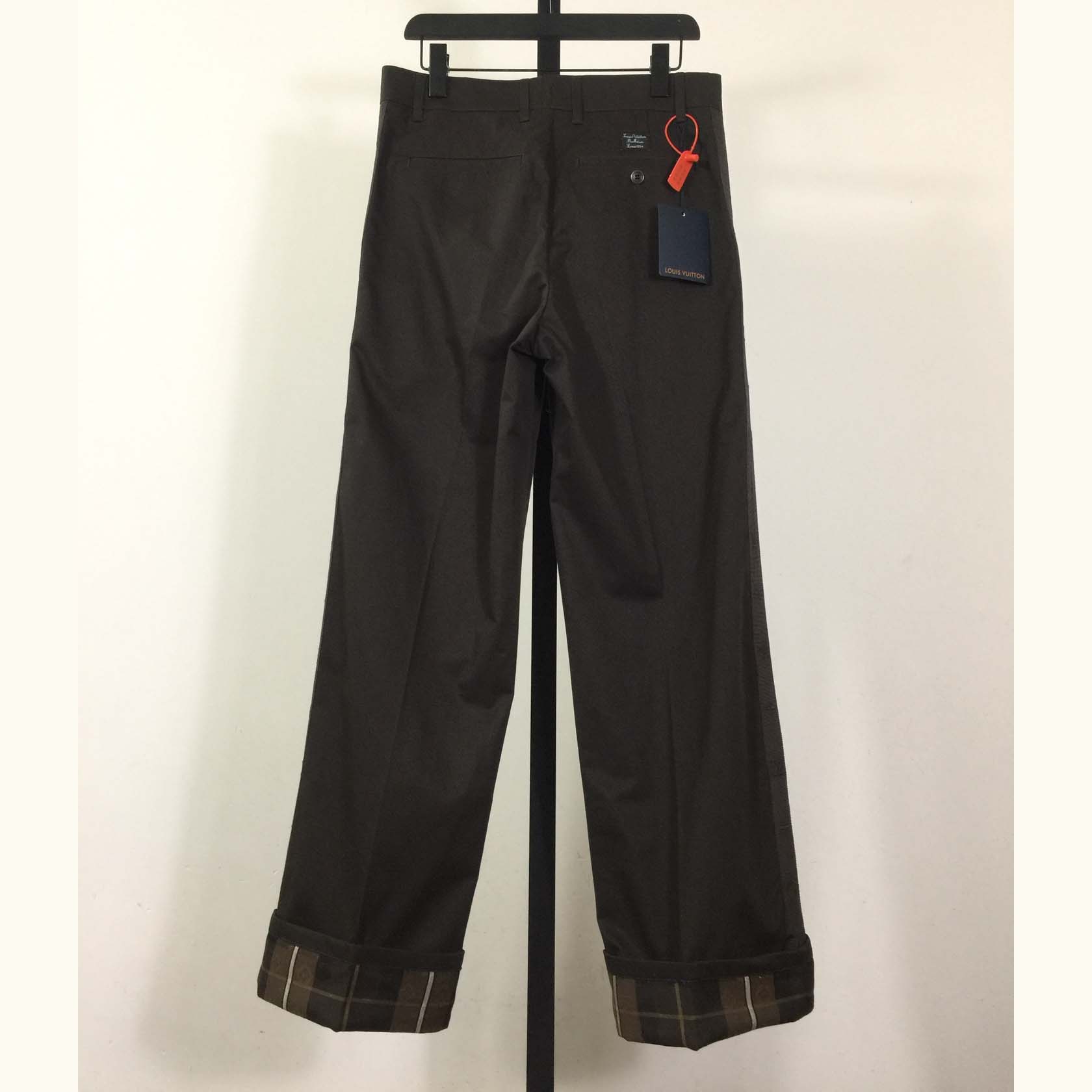 Louis Vuitton Cropped Chino Pants   - DesignerGu