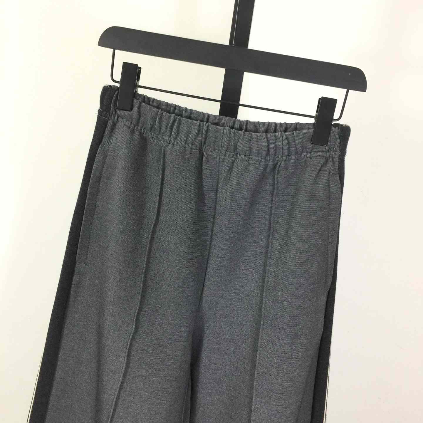 Miu Miu Fabric Stitch Knit Pants - DesignerGu