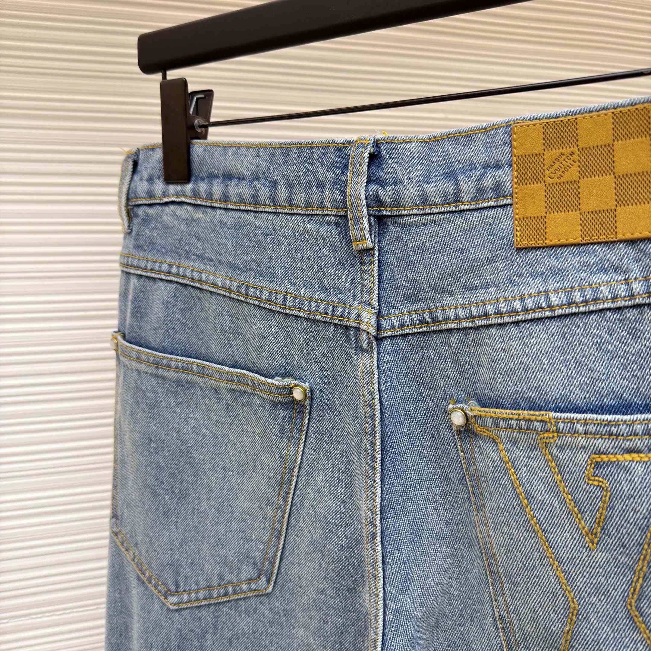 Louis Vuitton Denim Carpenter Pants    1AJBKQ - DesignerGu