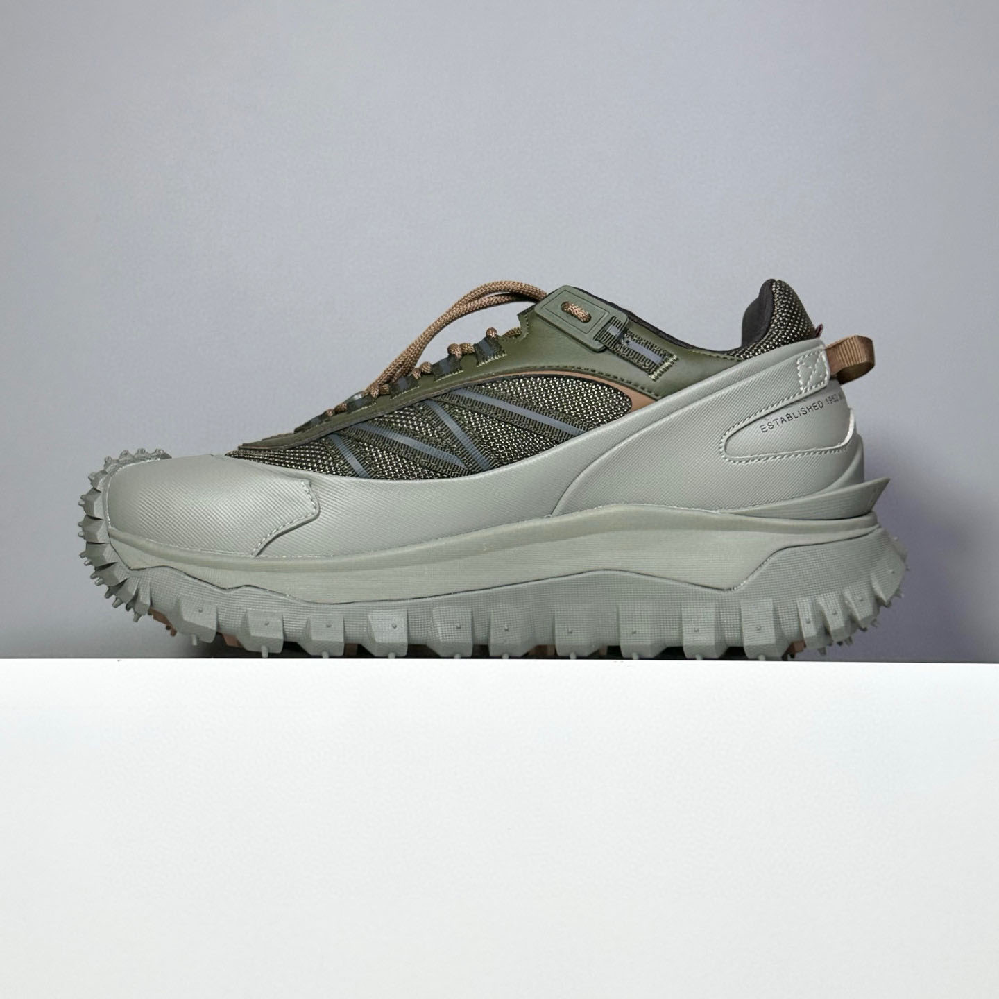 Moncler Trailgrip GTX Sneakers - DesignerGu