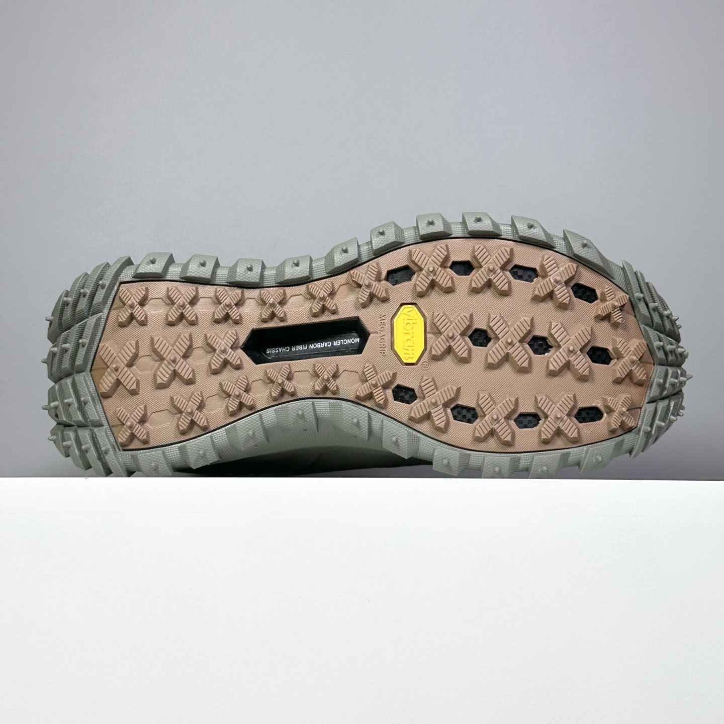 Moncler Trailgrip GTX Sneakers - DesignerGu