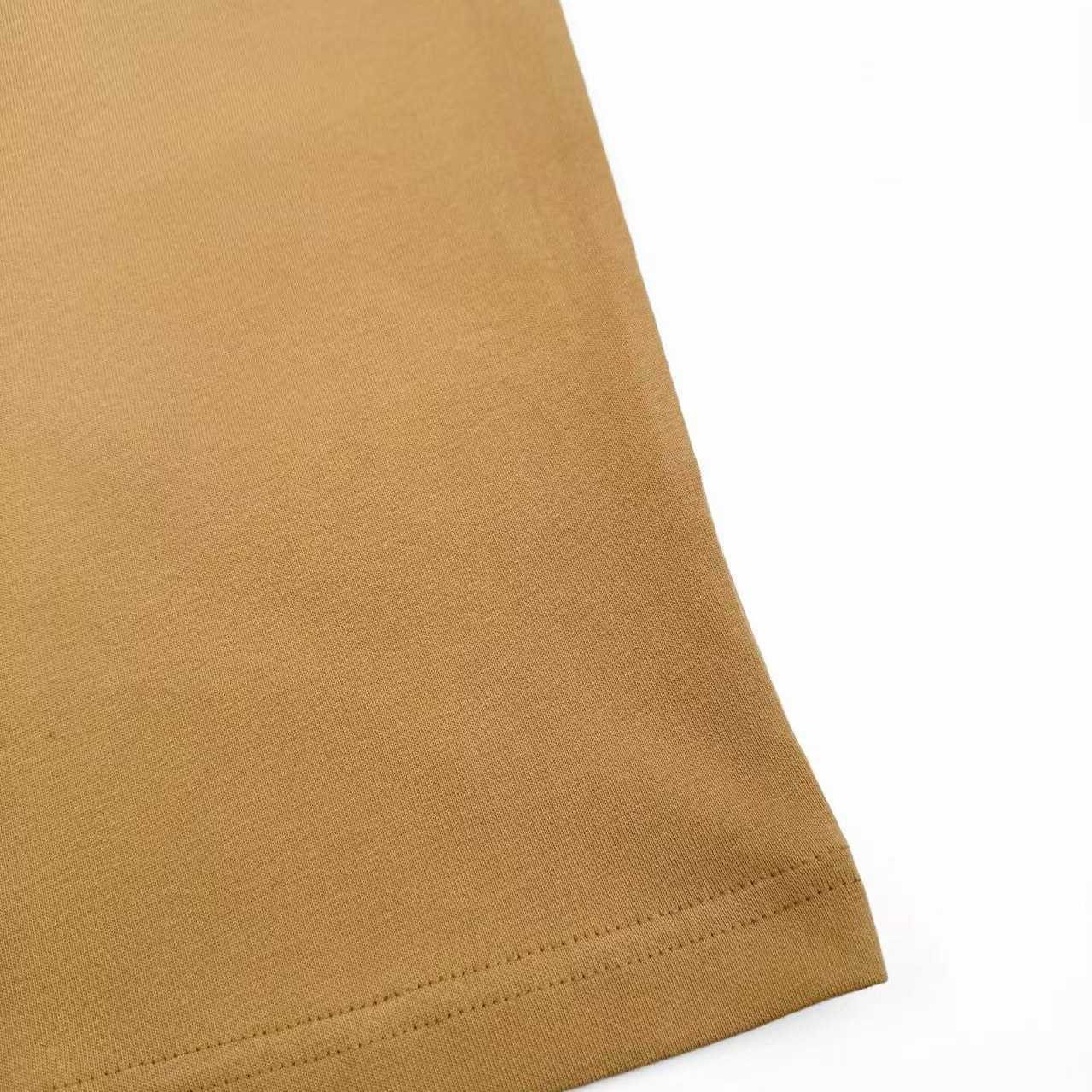 AMI Paris Beige Cotton Ami De Coeur T-shirt - DesignerGu