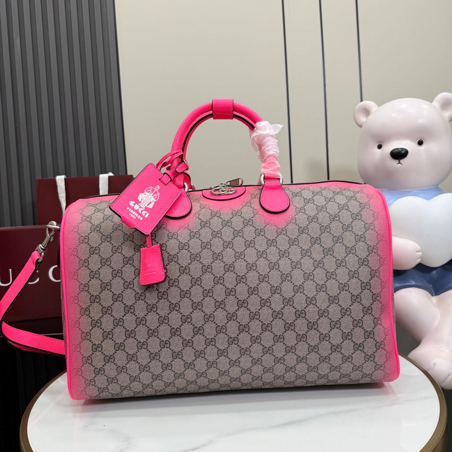 Gucci GG Medium Duffle Bag 834460 - DesignerGu
