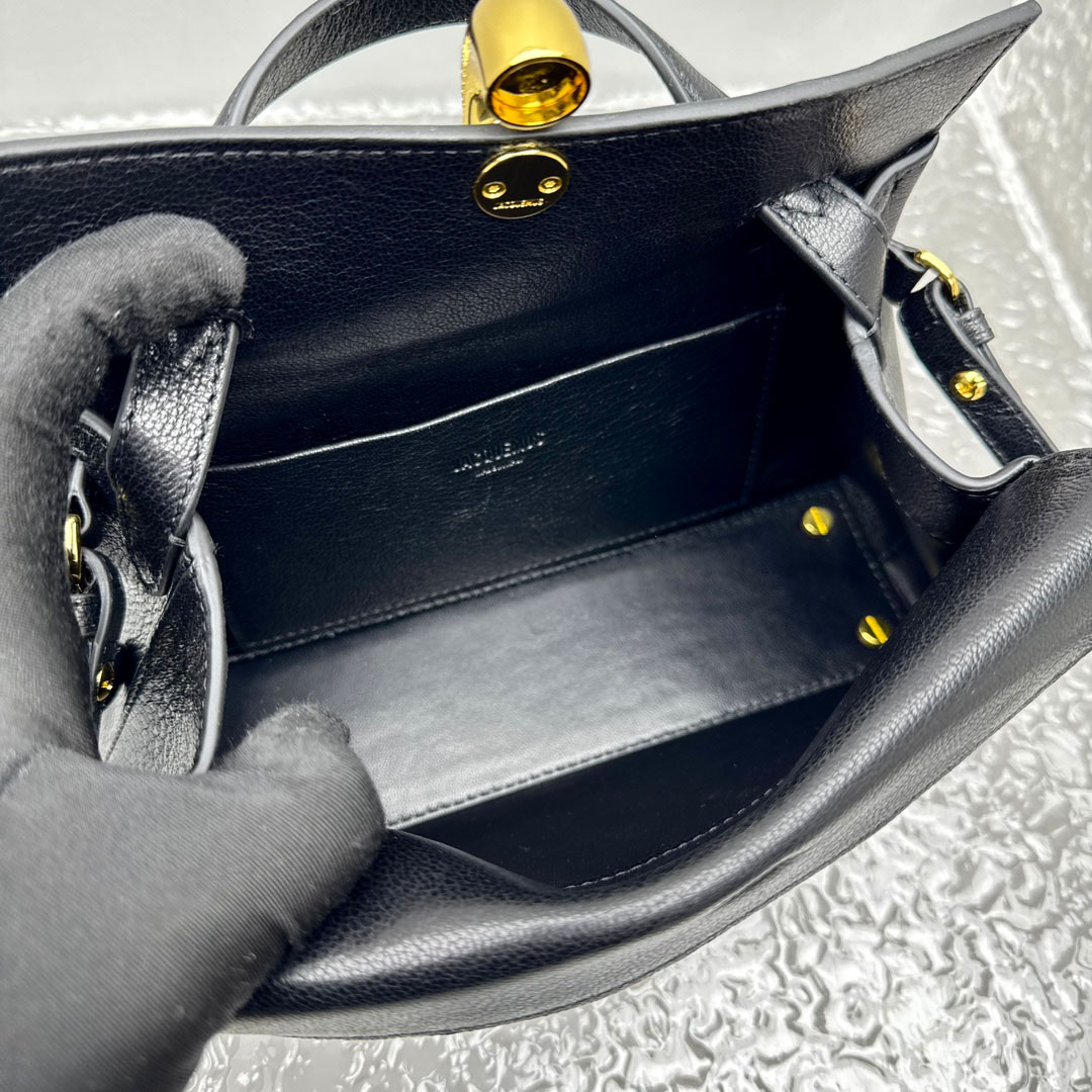 Jacquemus Small Valerie Bag - DesignerGu