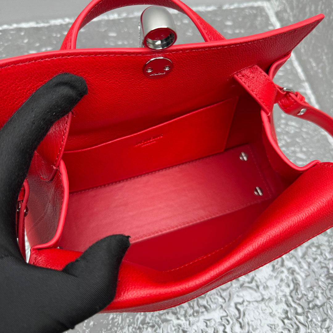 Jacquemus Small Valerie Bag - DesignerGu