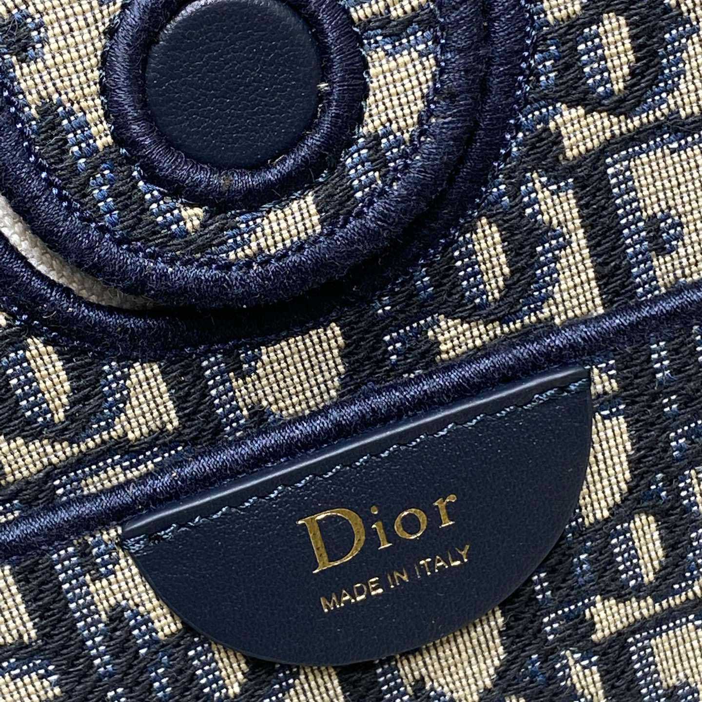 Dior Small Shopping Bag - DesignerGu