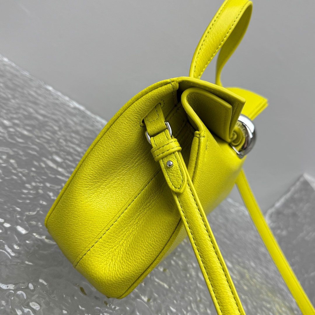 Jacquemus Small Valerie Bag - DesignerGu