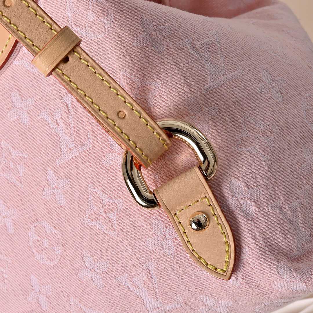 Louis Vuitton Venice M13031 - DesignerGu