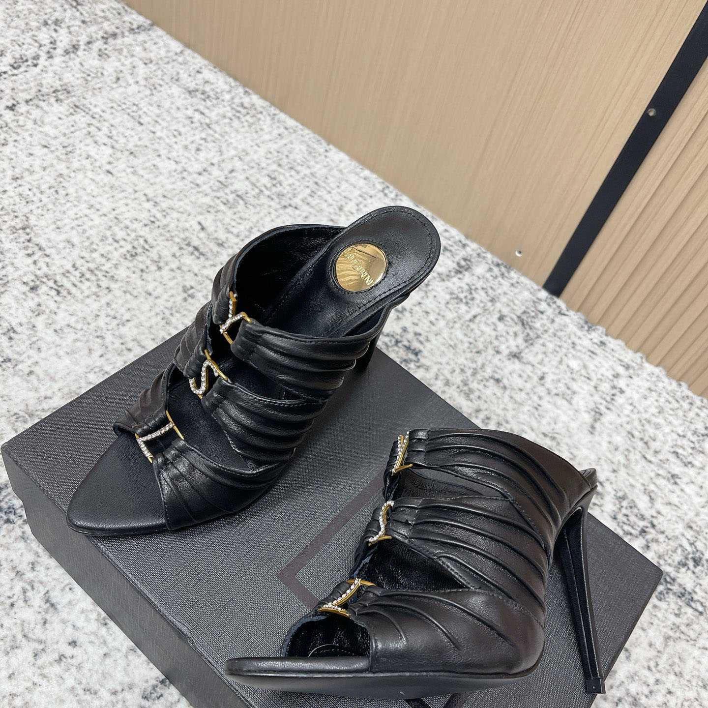 Saint Laurent EMILIE Mules In Satin Crepe - DesignerGu