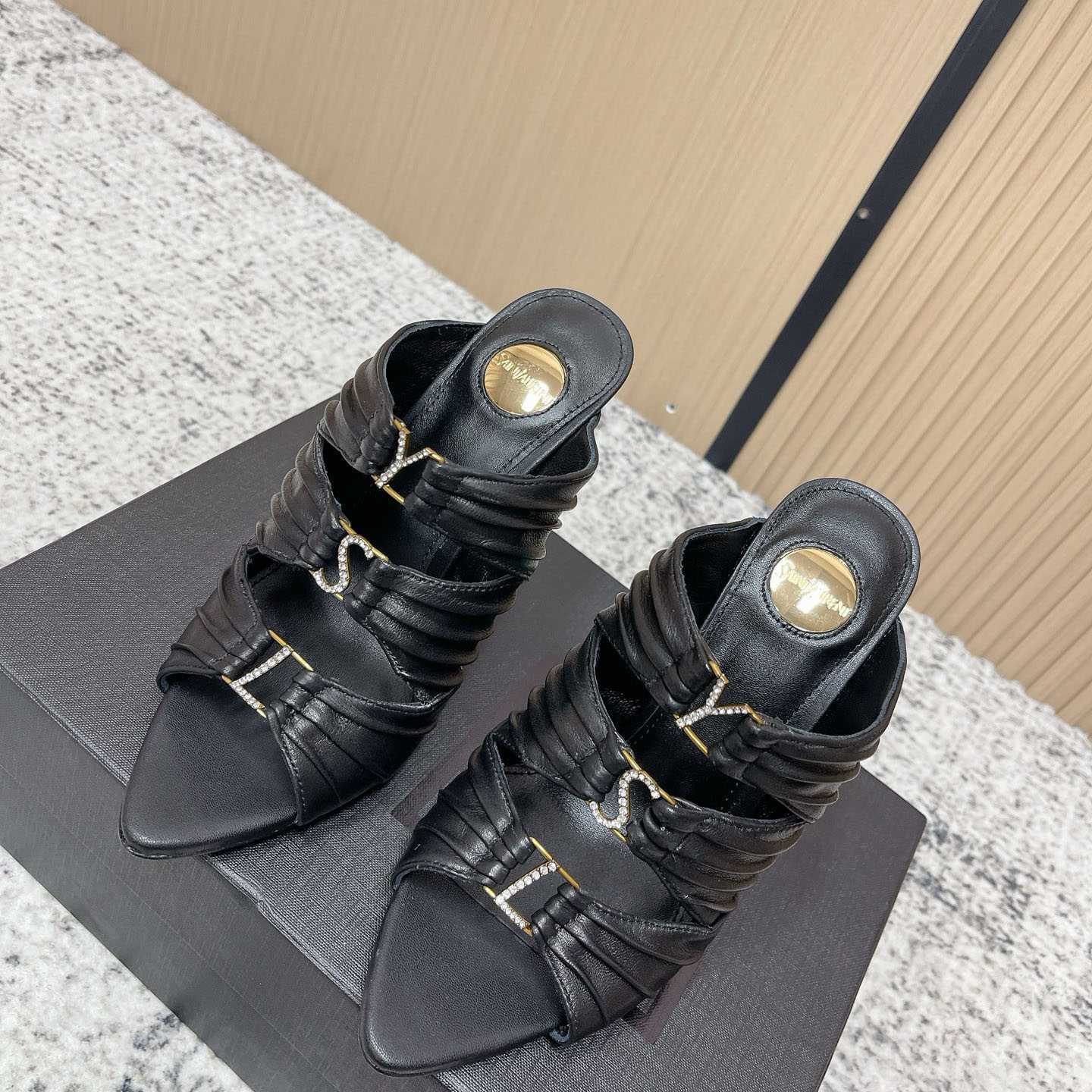 Saint Laurent EMILIE Mules In Satin Crepe - DesignerGu