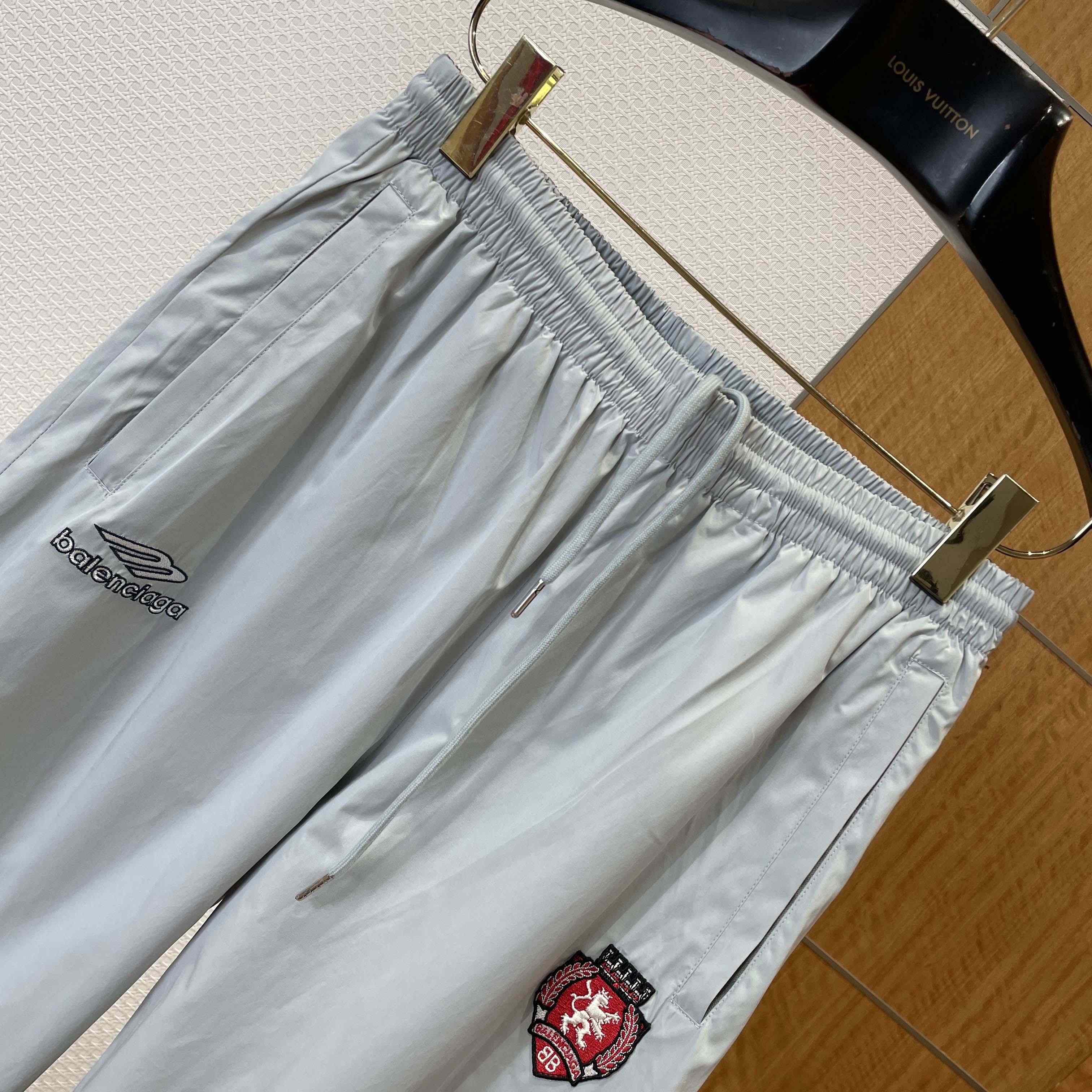 Balenciaga 3B Football Tracksuit Pants In New Grey - DesignerGu