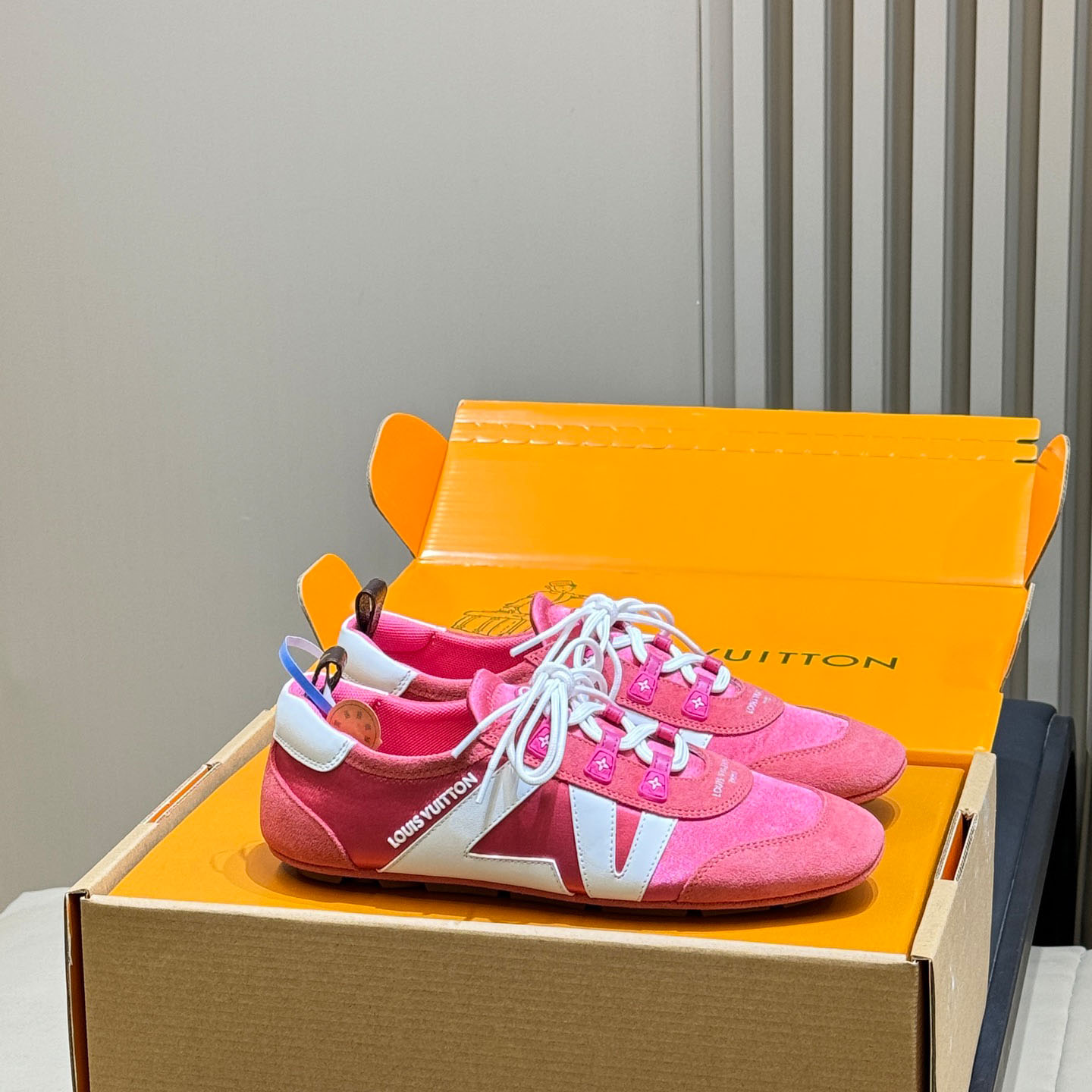 Louis Vuitton LV Sneakerina 1AJJXG - DesignerGu