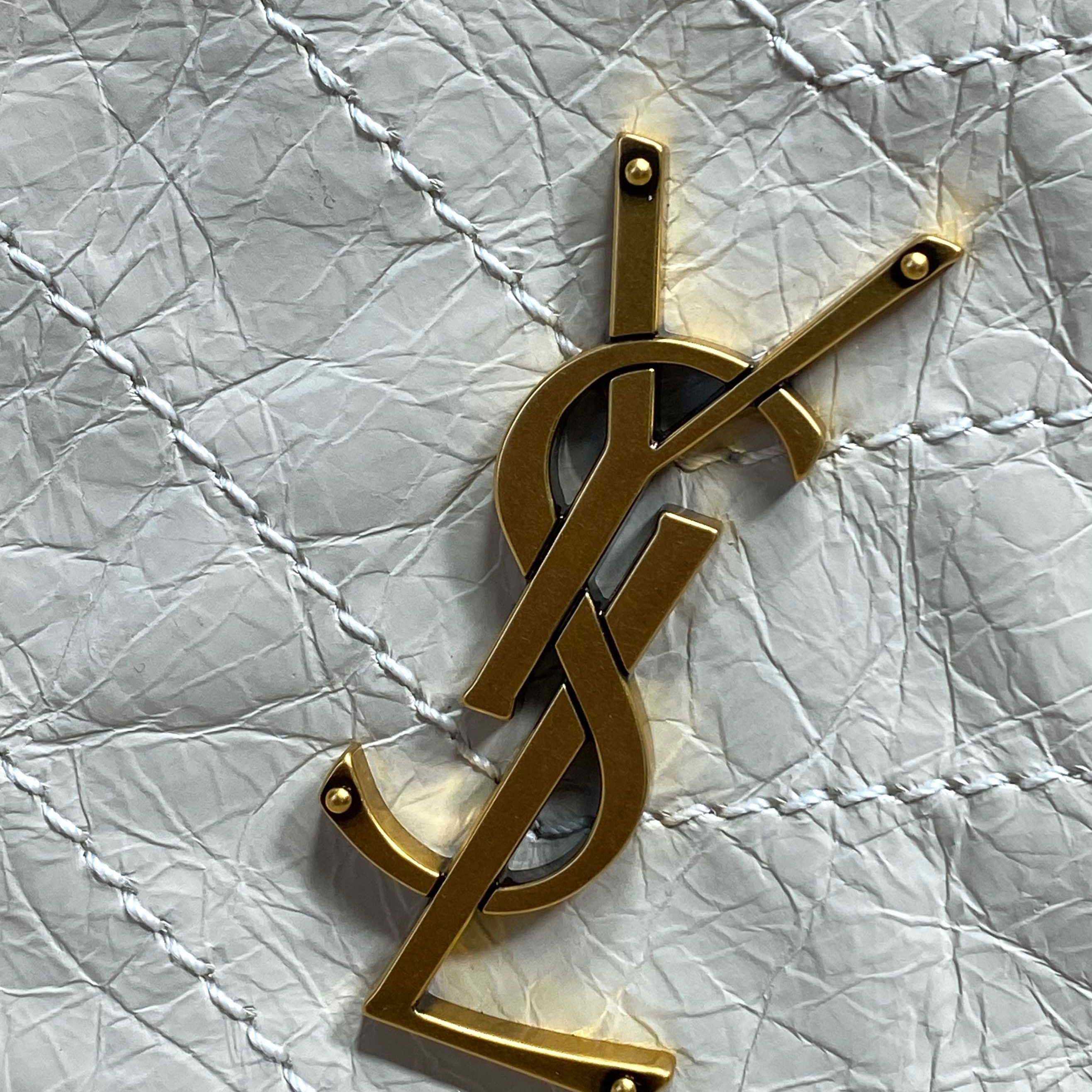 Saint Laurent Nini Shopping In Vintage Leather - DesignerGu