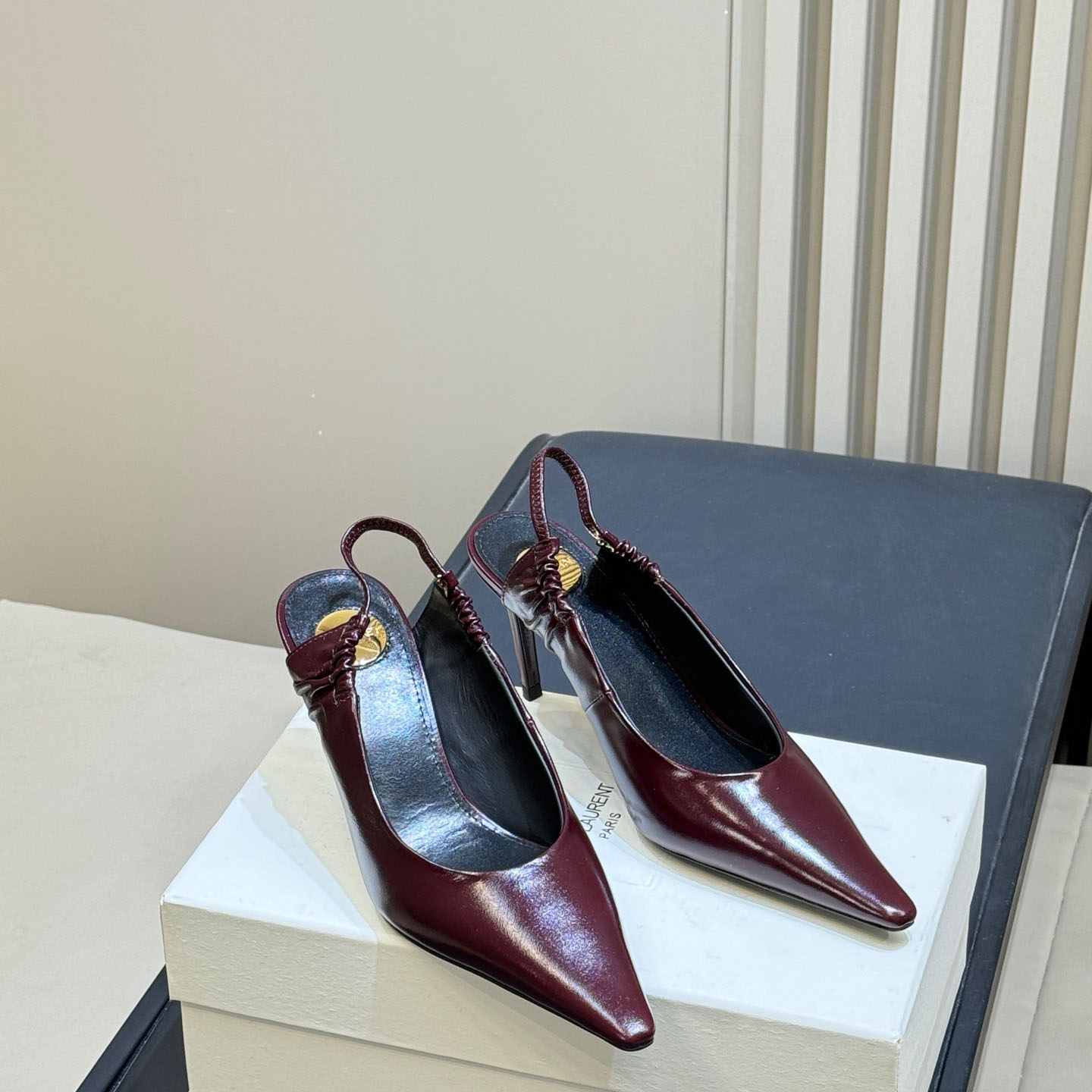 Saint Laurent ANNE-MARIE Slingback Pumps In Smooth Leather - DesignerGu