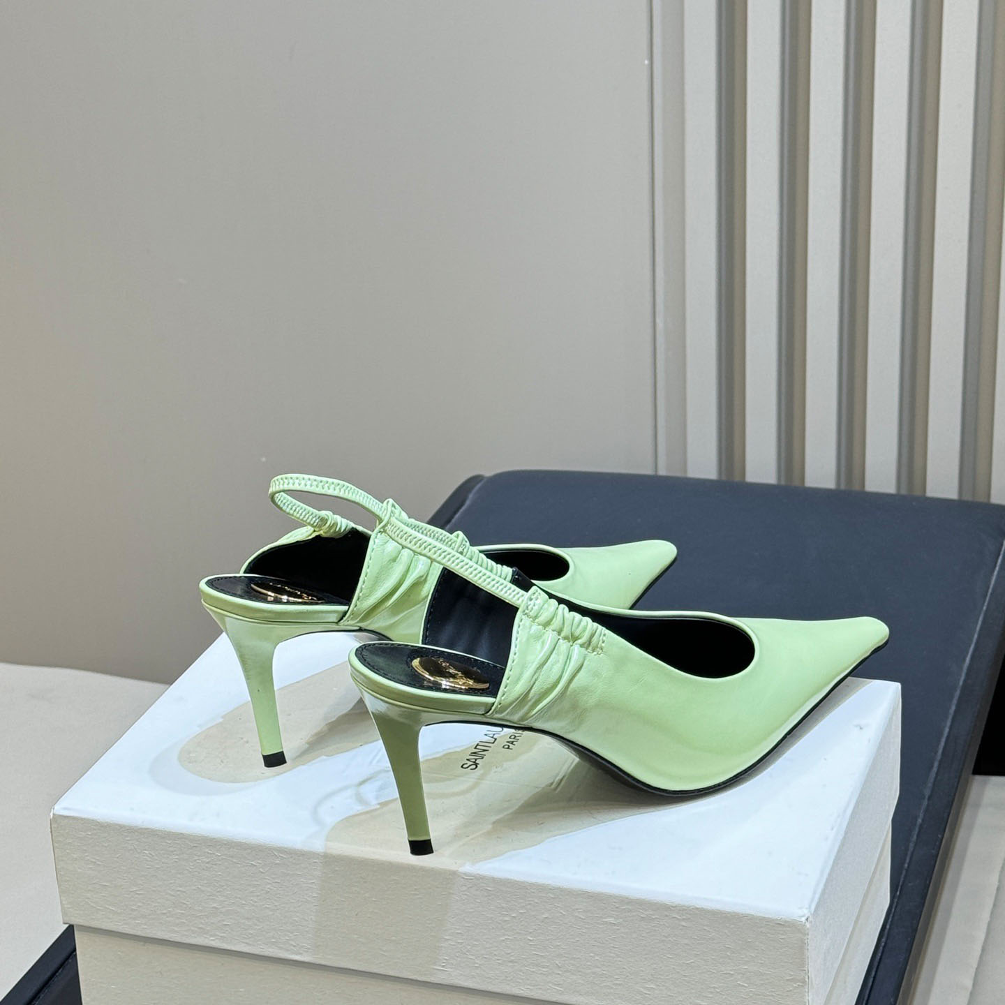 Saint Laurent ANNE-MARIE Slingback Pumps In Smooth Leather - DesignerGu