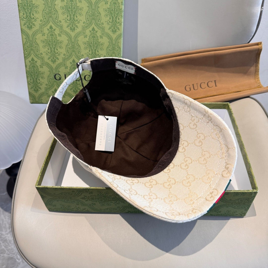 Gucci GG Canvas Baseball Hat - DesignerGu