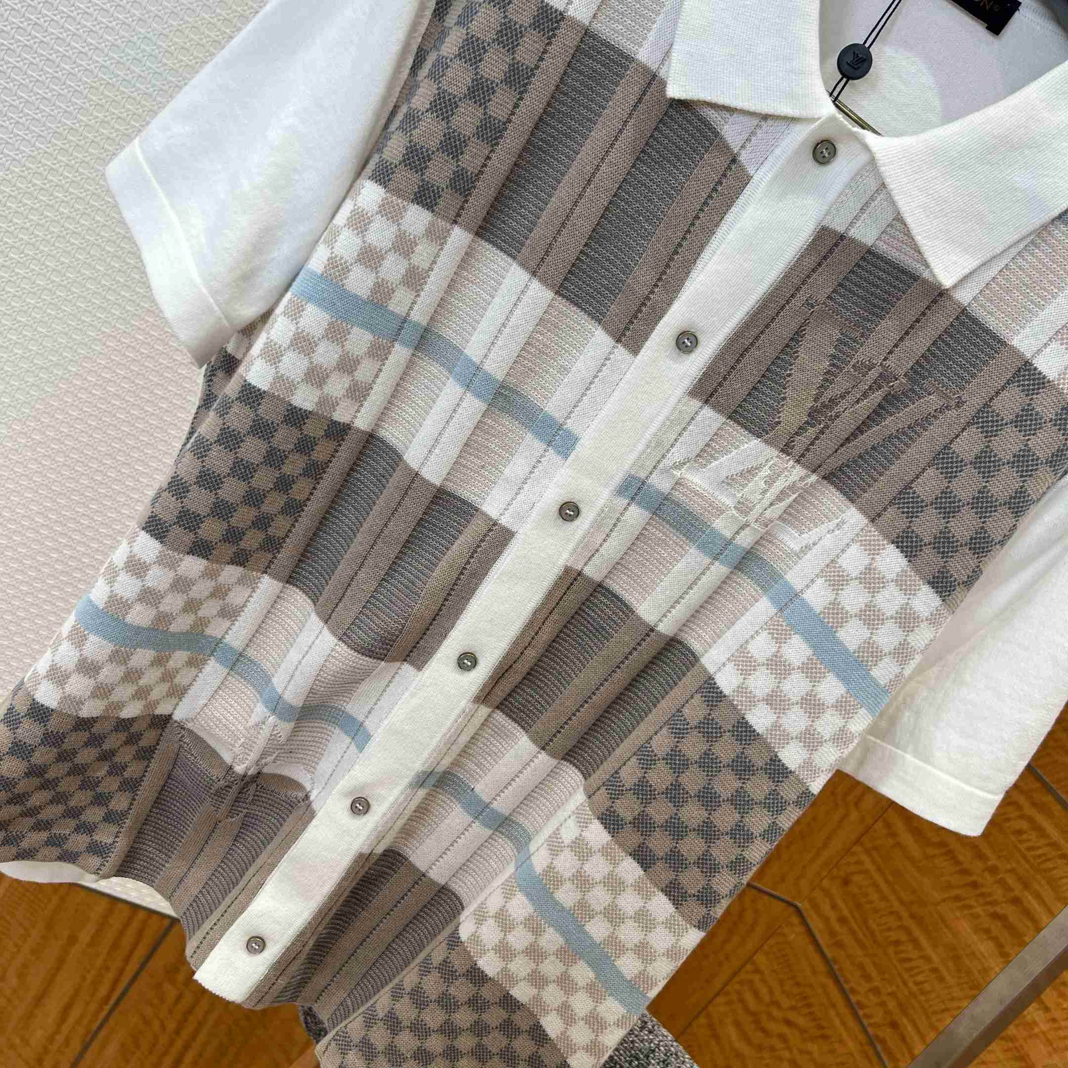 Louis Vuitton Graphic Jacquard Short-Sleeved Shirt 1AJTVO - DesignerGu