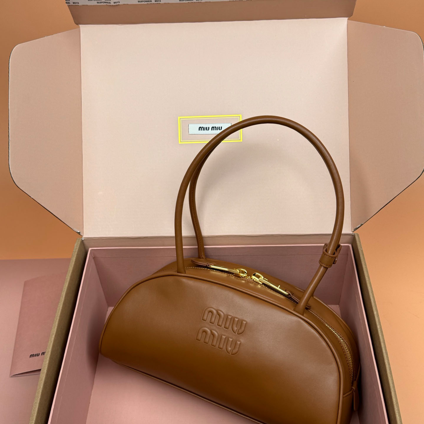 Miu Miu Beau Leather Bag - DesignerGu