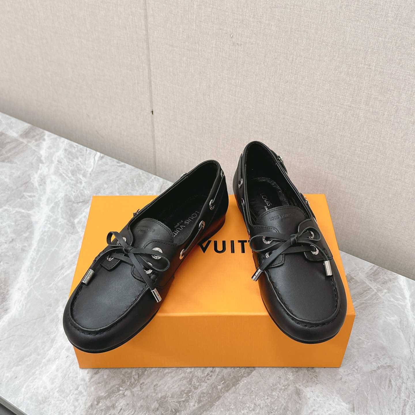 Louis Vuitton Soho Flat Boat Shoe 1AGWAZ - DesignerGu