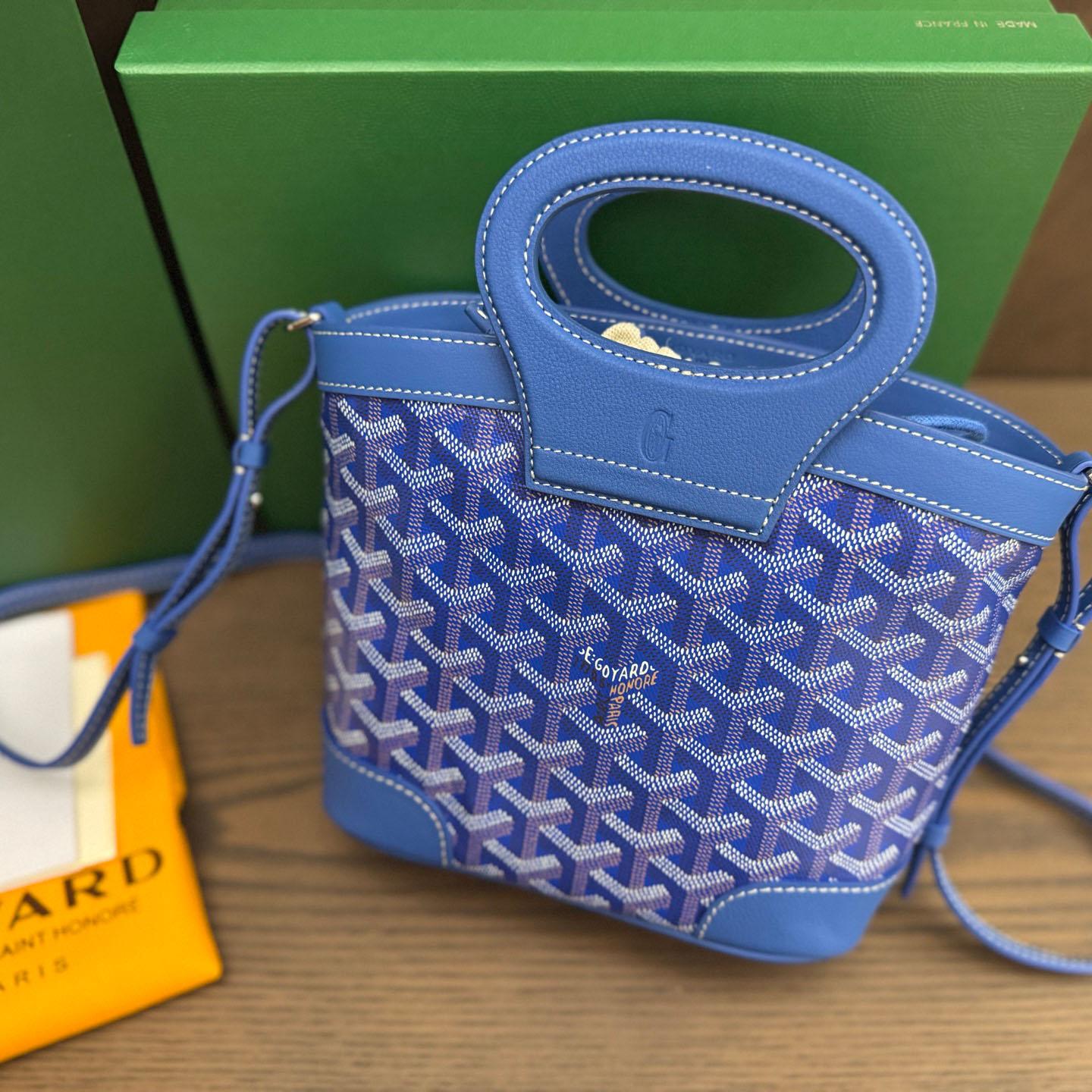 Goyard Beluga Mini Bag - DesignerGu