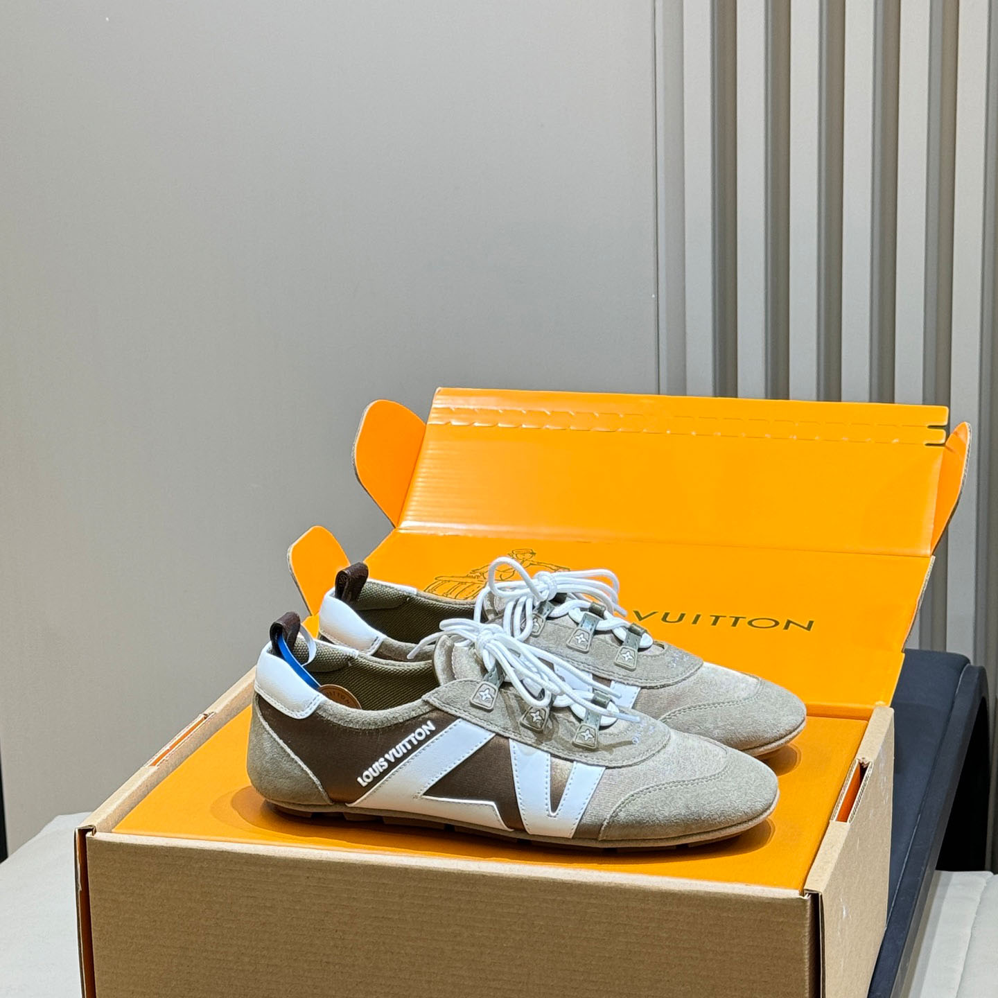 Louis Vuitton LV Sneakerina 1AJJXW - DesignerGu