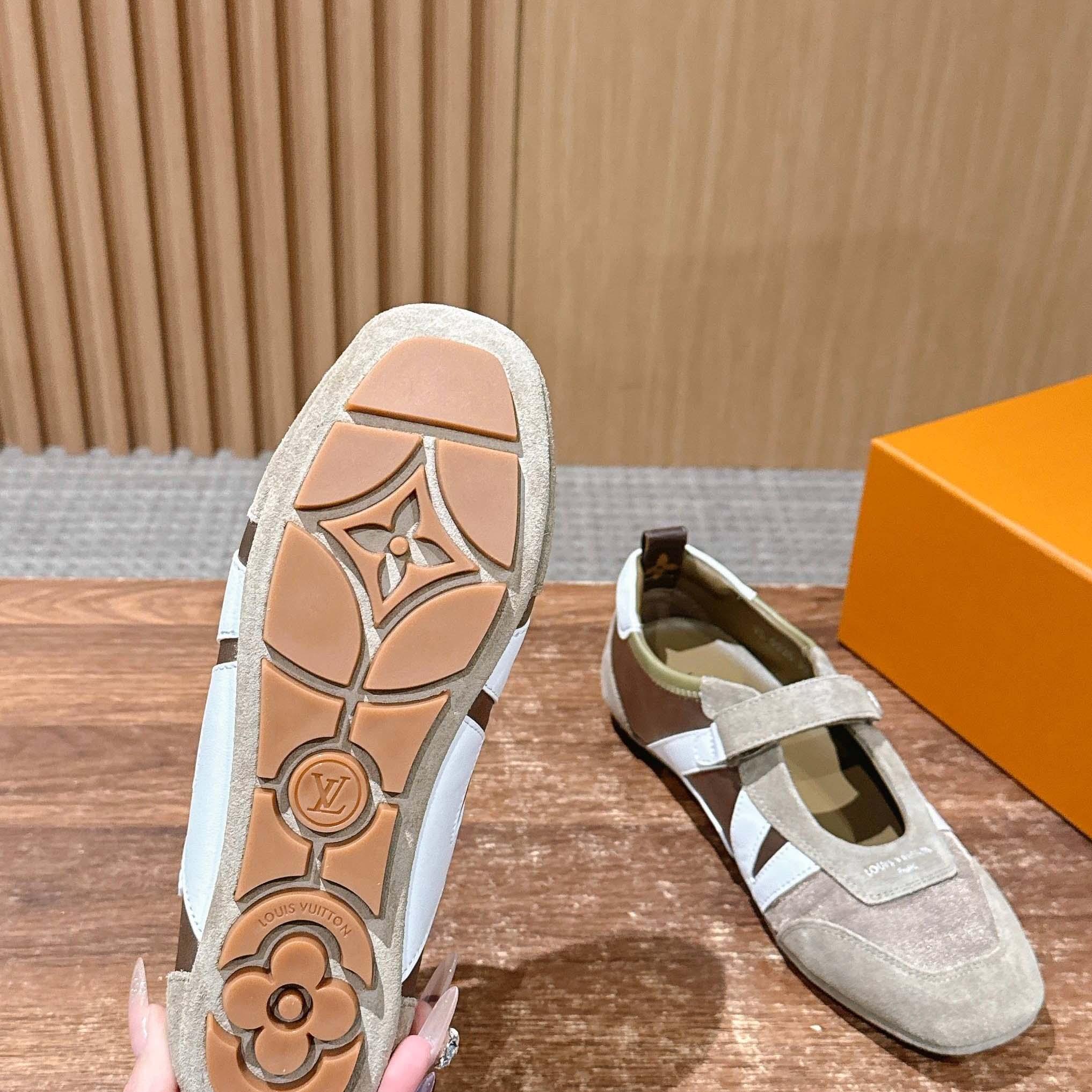 Louis Vuitton LV Sneakerina Mary Jane   1AJP00 - DesignerGu