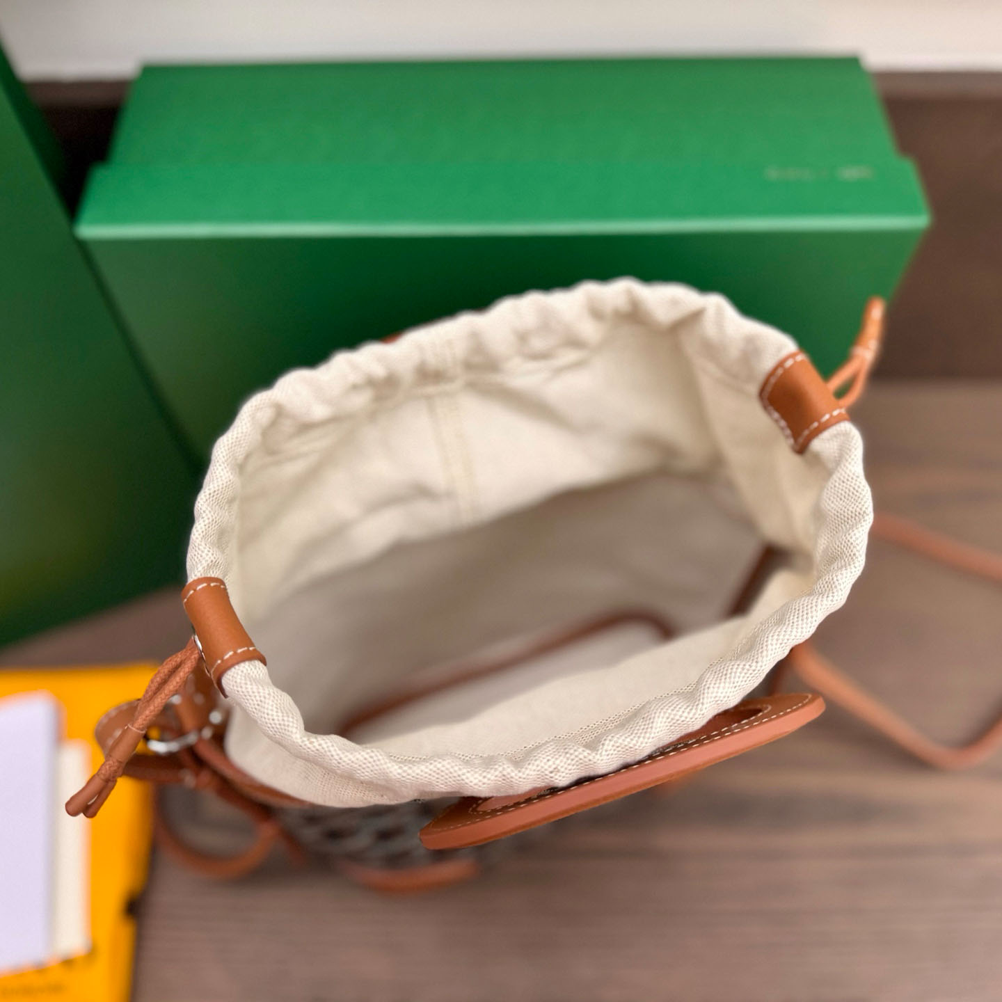 Goyard Beluga Mini Bag - DesignerGu