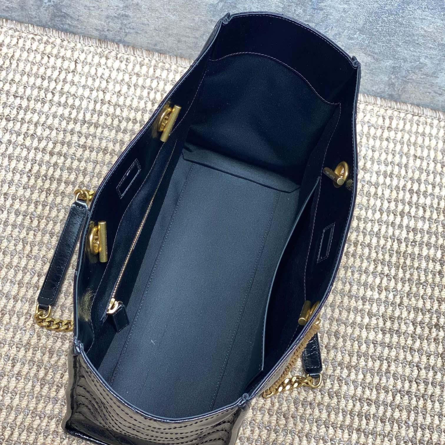 Saint Laurent Nini Shopping In Vintage Leather - DesignerGu