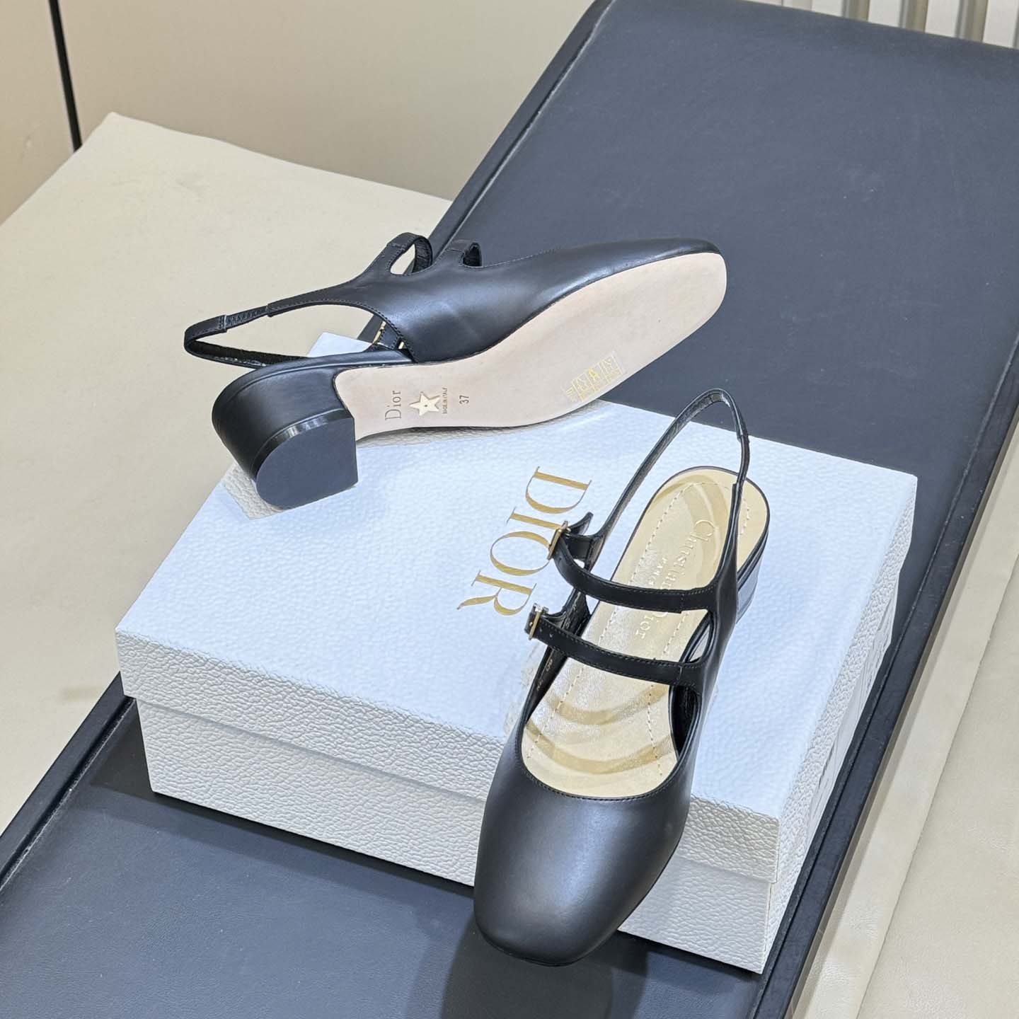 Dior Chérie Slingback Pump  - DesignerGu