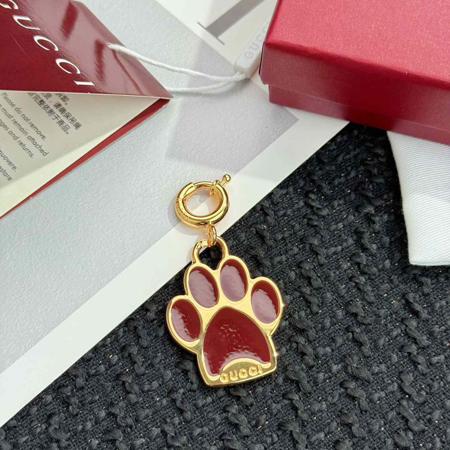 Gucci Paw-shaped Charm - DesignerGu