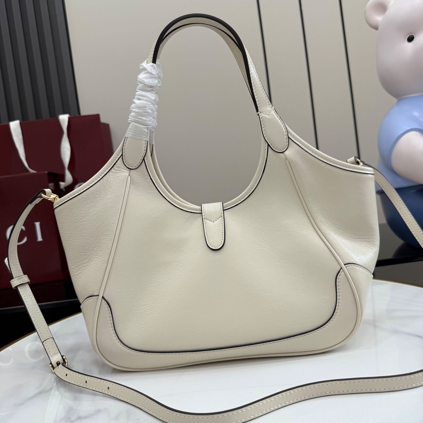 Gucci Mercato Small Tote Bag 866646 - DesignerGu