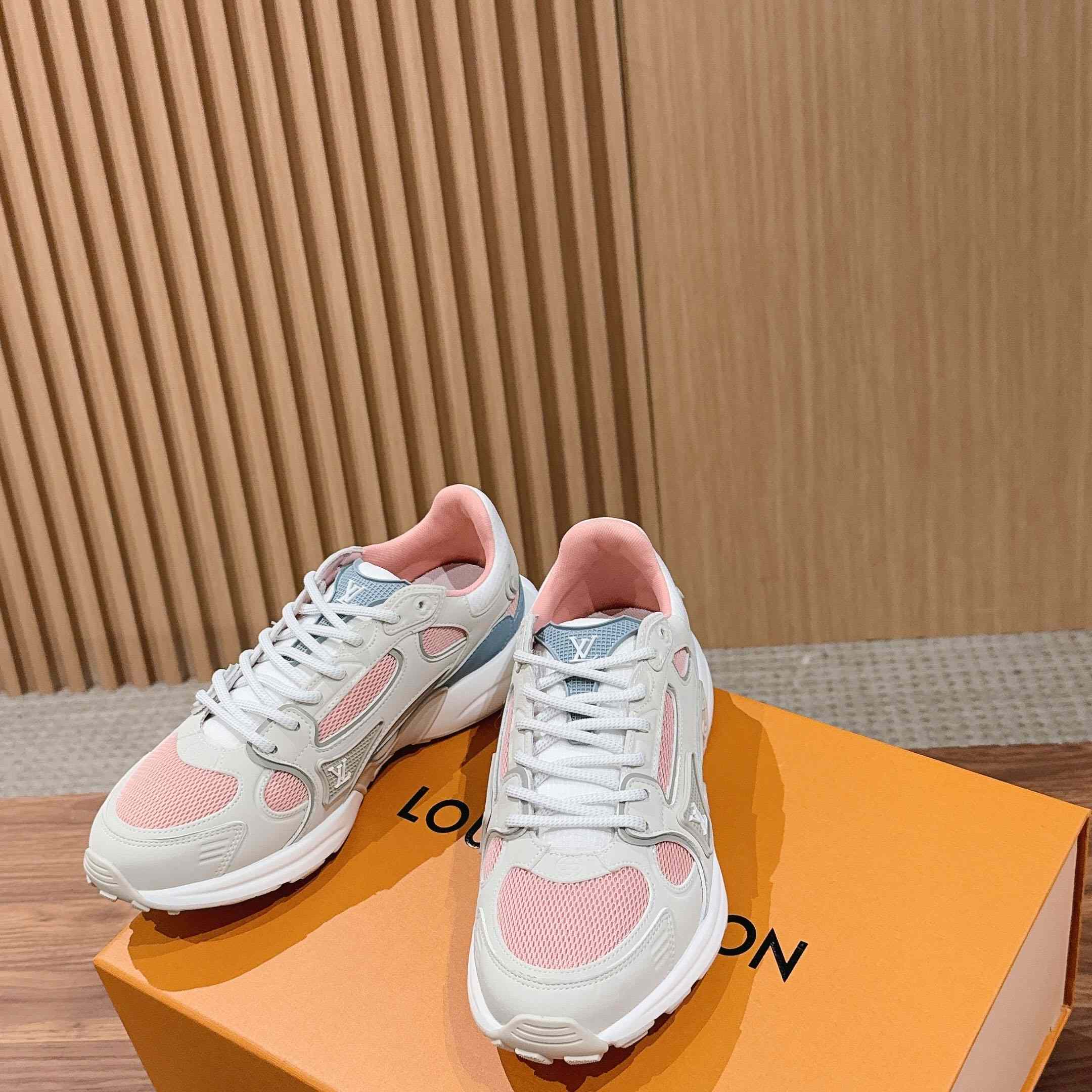 Louis Vuitton LV Olympia Sneaker 1AIVRN - DesignerGu