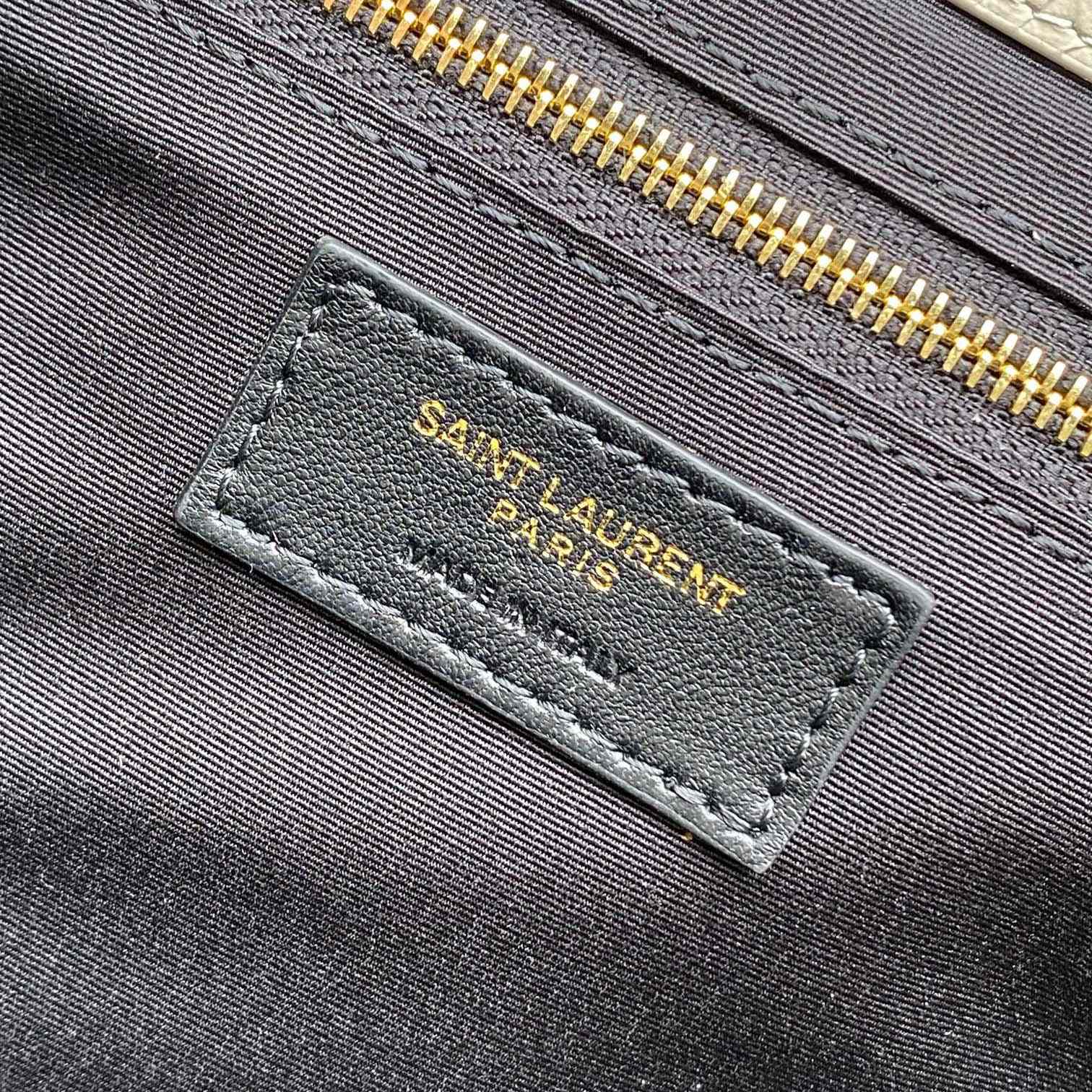 Saint Laurent Nini Small Shopping In Vintage Leather  - DesignerGu