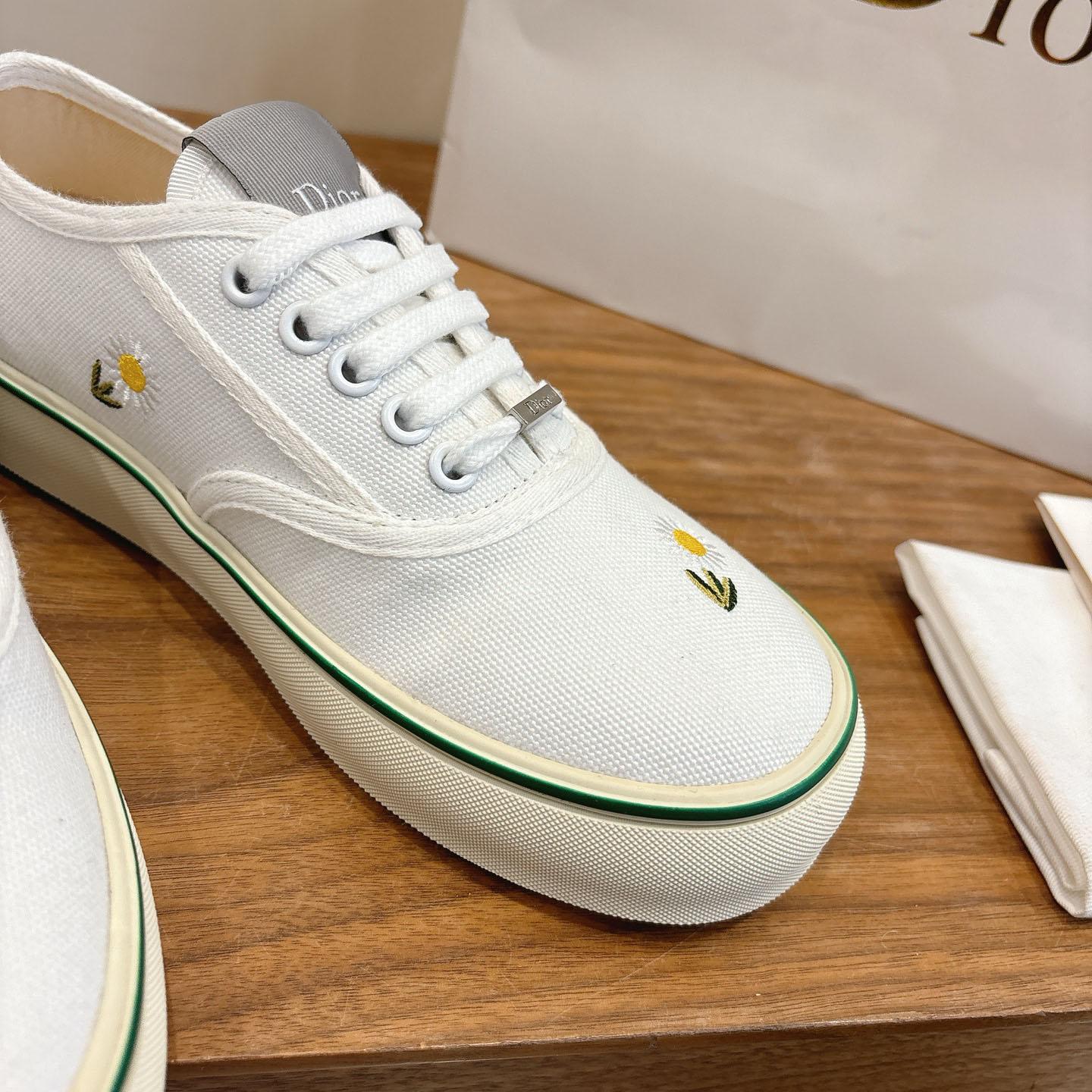 Dior Saltwind Sneaker - DesignerGu