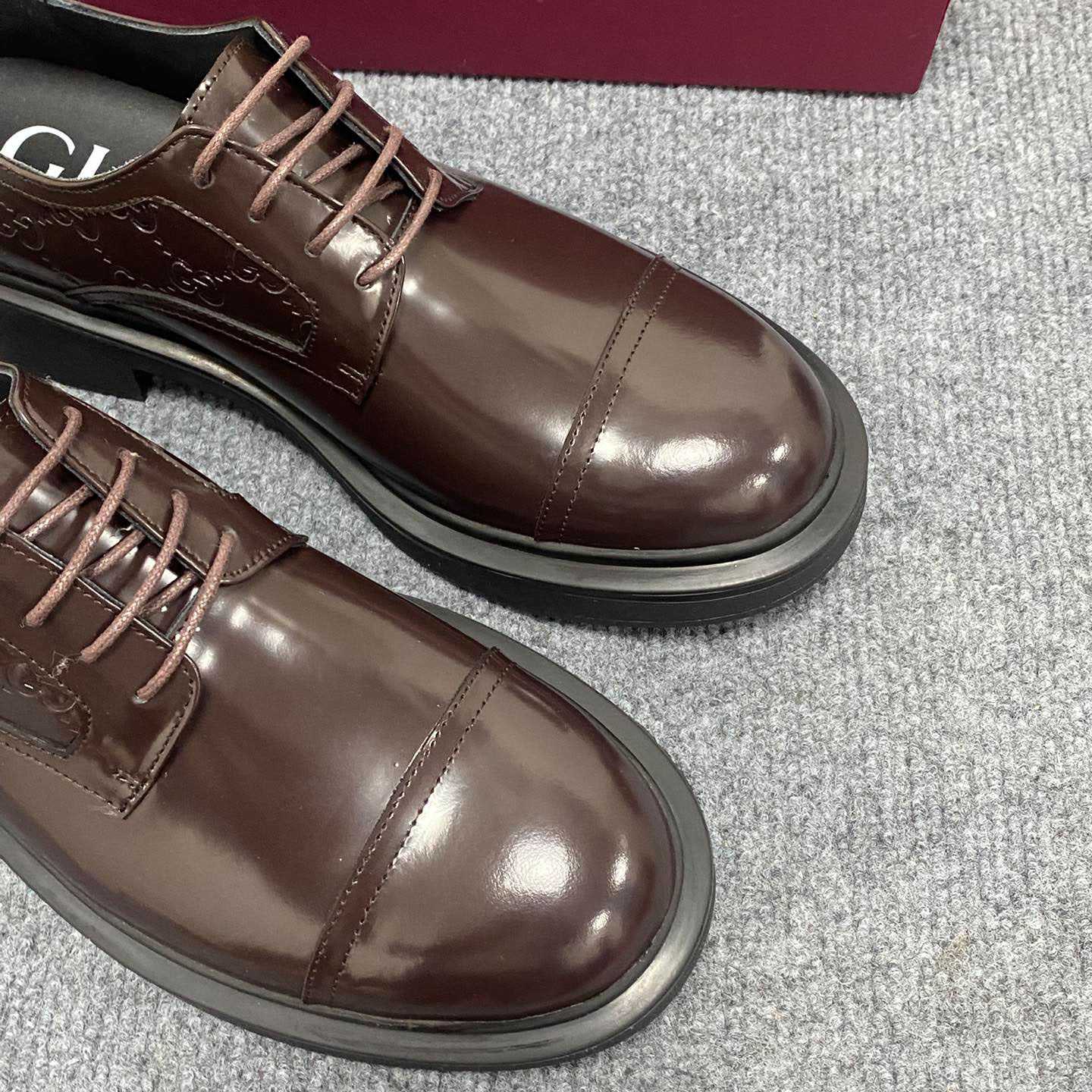 Gucci Men's Lace-up Shoe With GG Detail - DesignerGu
