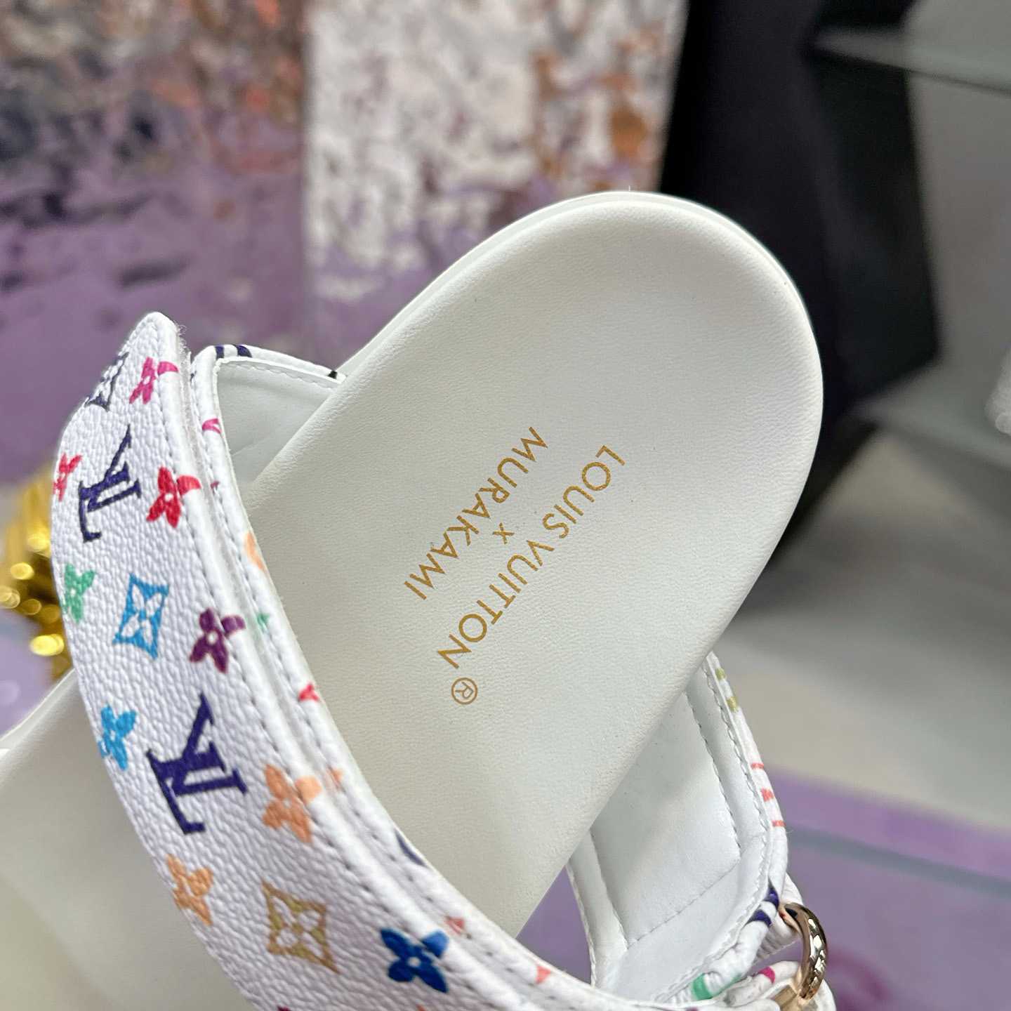 Louis Vuitton LV x TM Bom Dia Flat Comfort Mule 1AJLI7 - DesignerGu