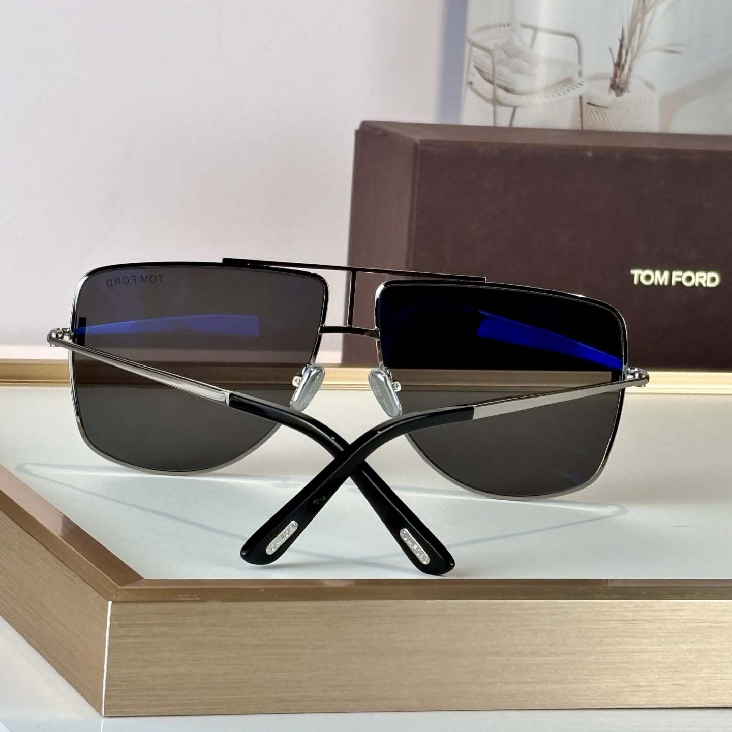 Tom Ford TF1307 Sunglasses - DesignerGu