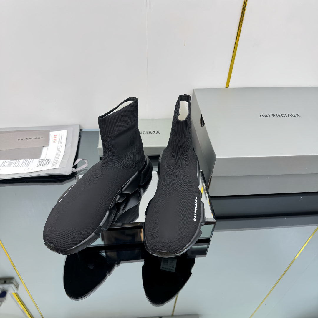 Balenciaga Speed Sneakers - DesignerGu